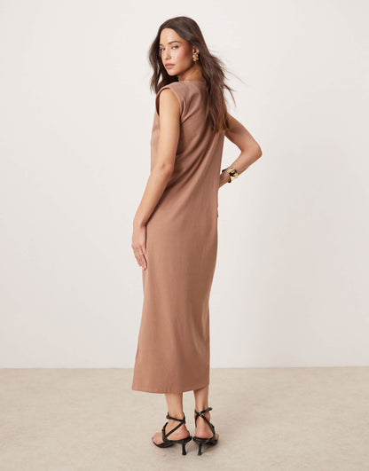 New Look midi dress with shoulder pads in mink