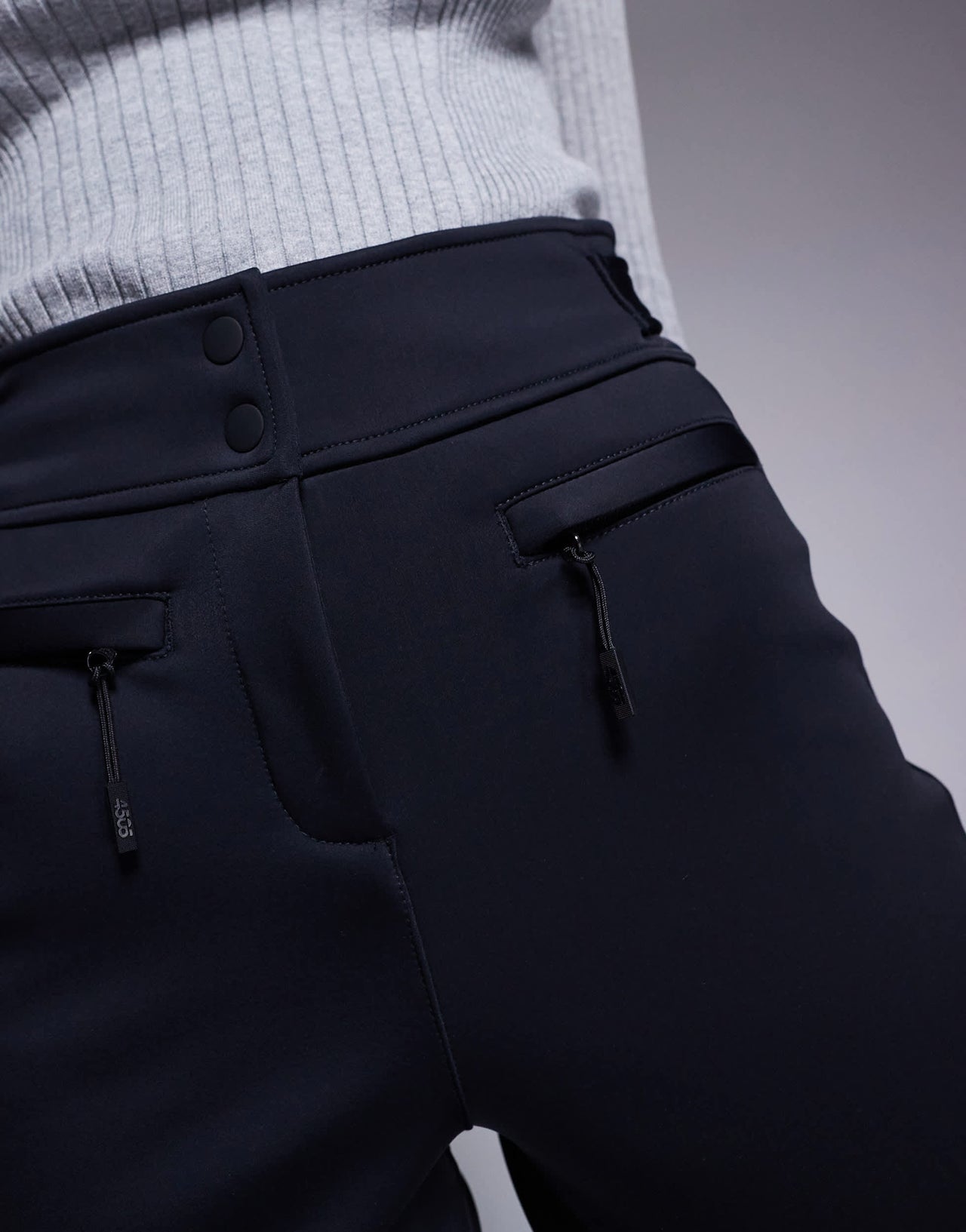 4505 Ski soft shell water repellent skinny ski pants in black