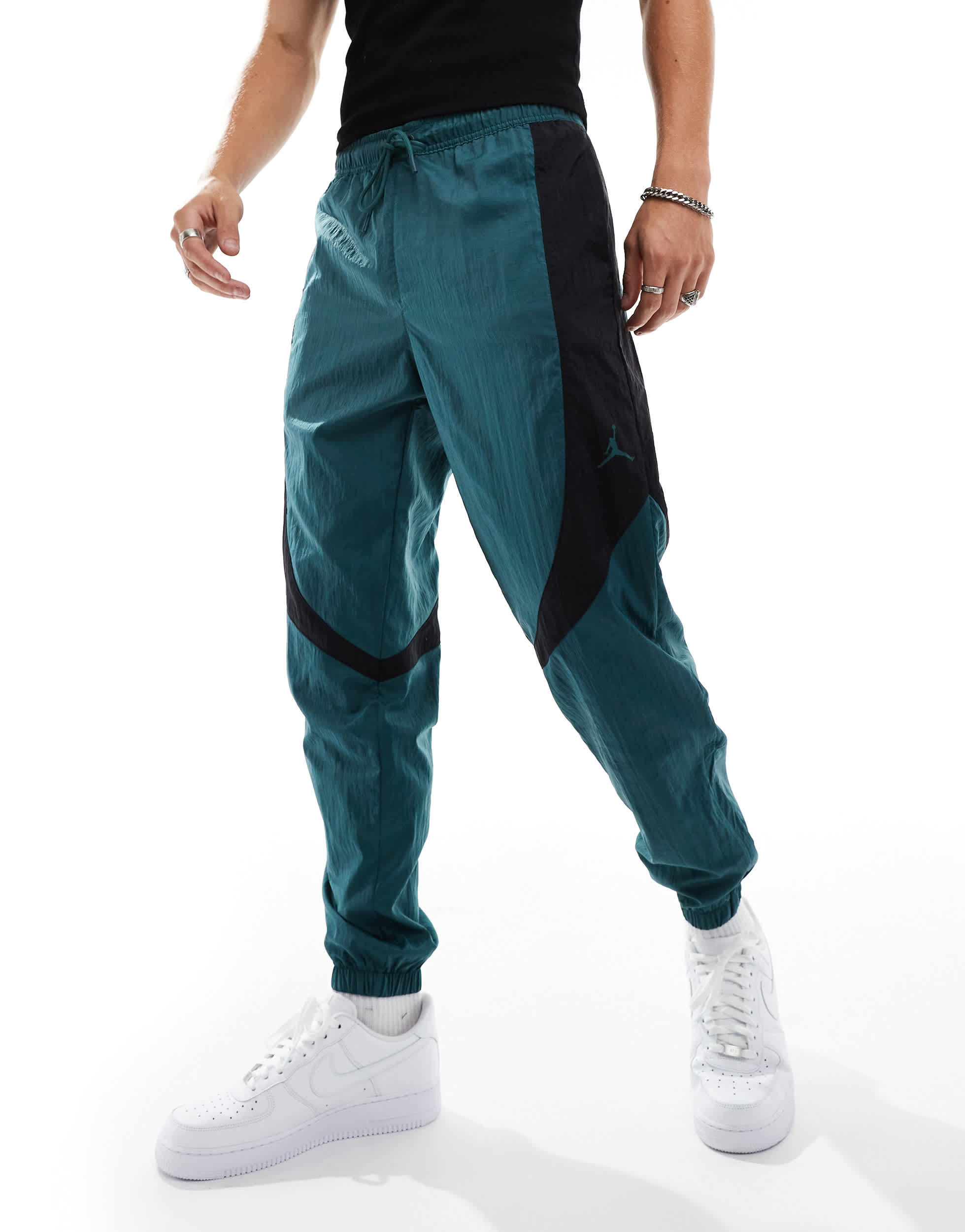 Jordan Sport Jam warm up joggers in dark gren