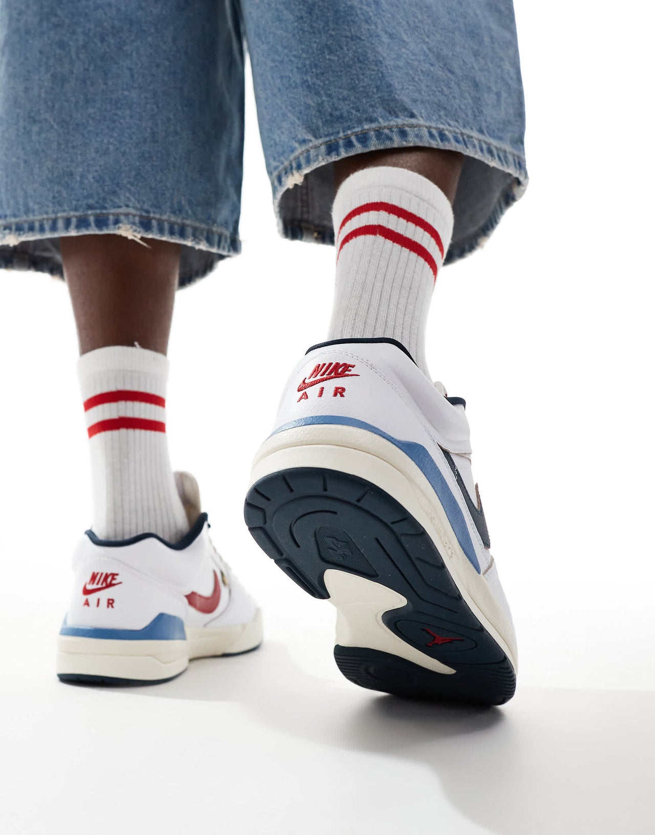 Jordan Stadium 90 trainers in white and red