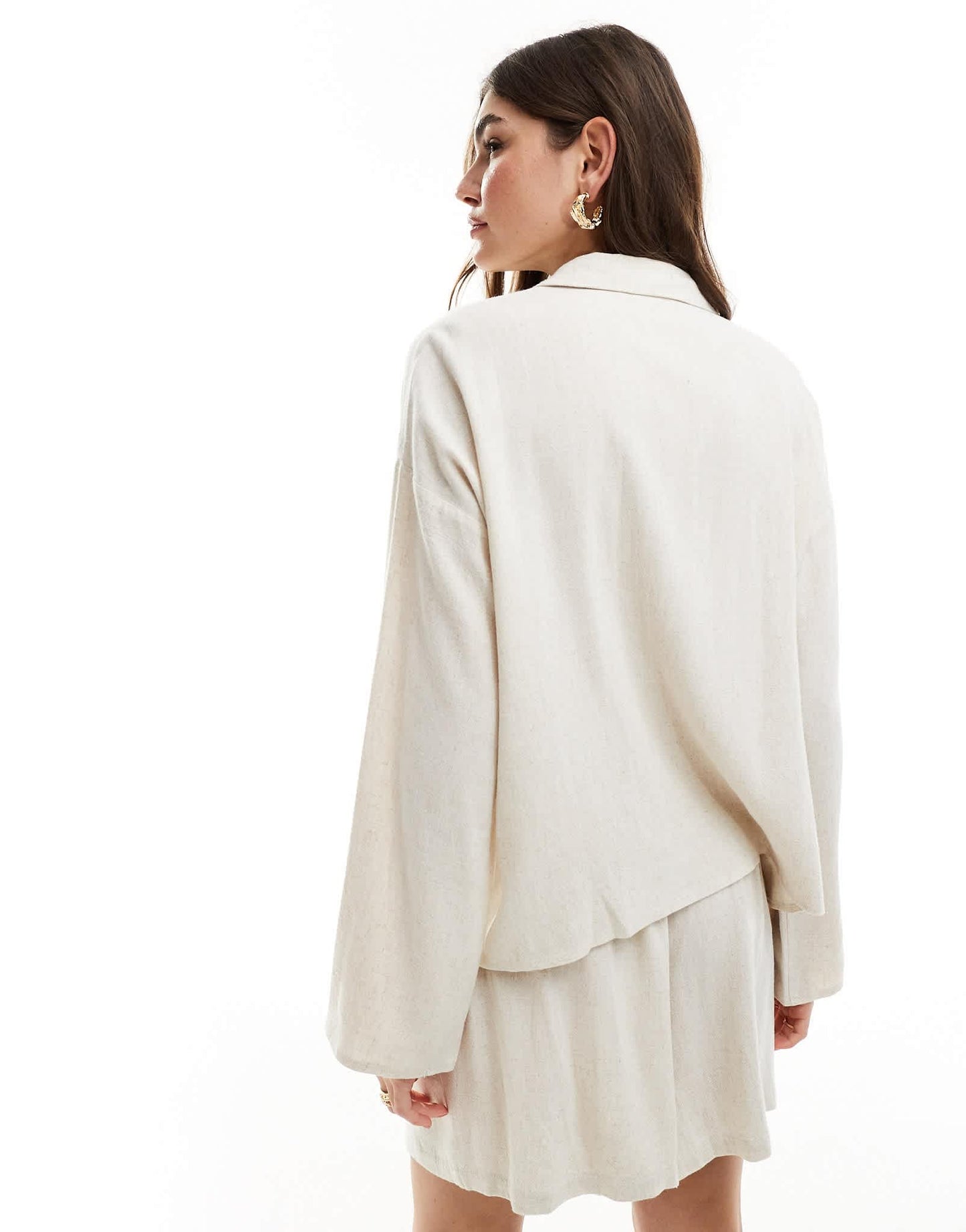 4th & Reckless linen blend tie front shirt co-ord in beige