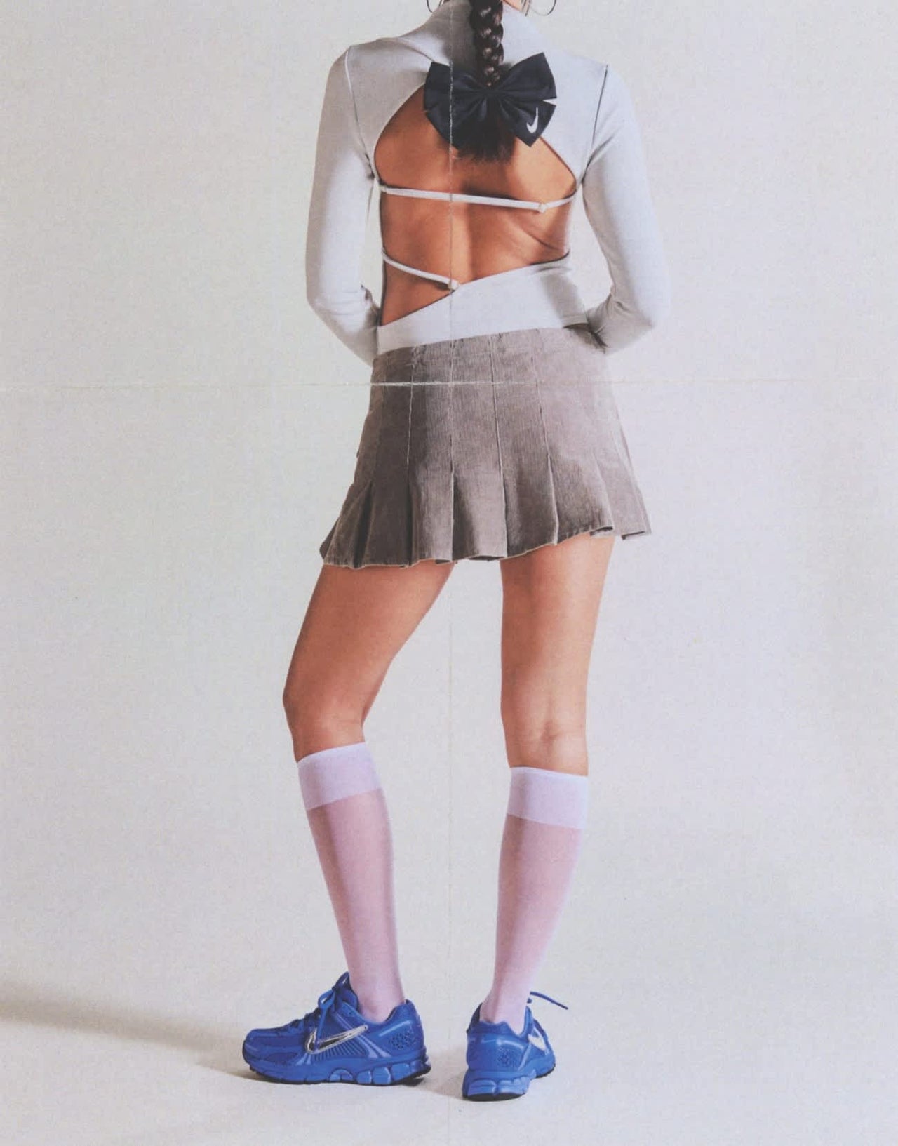 Nike Zoom Vomero 5 trainers in racer blue