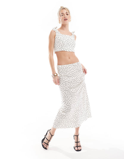 New Look tie shoulder cami top in white