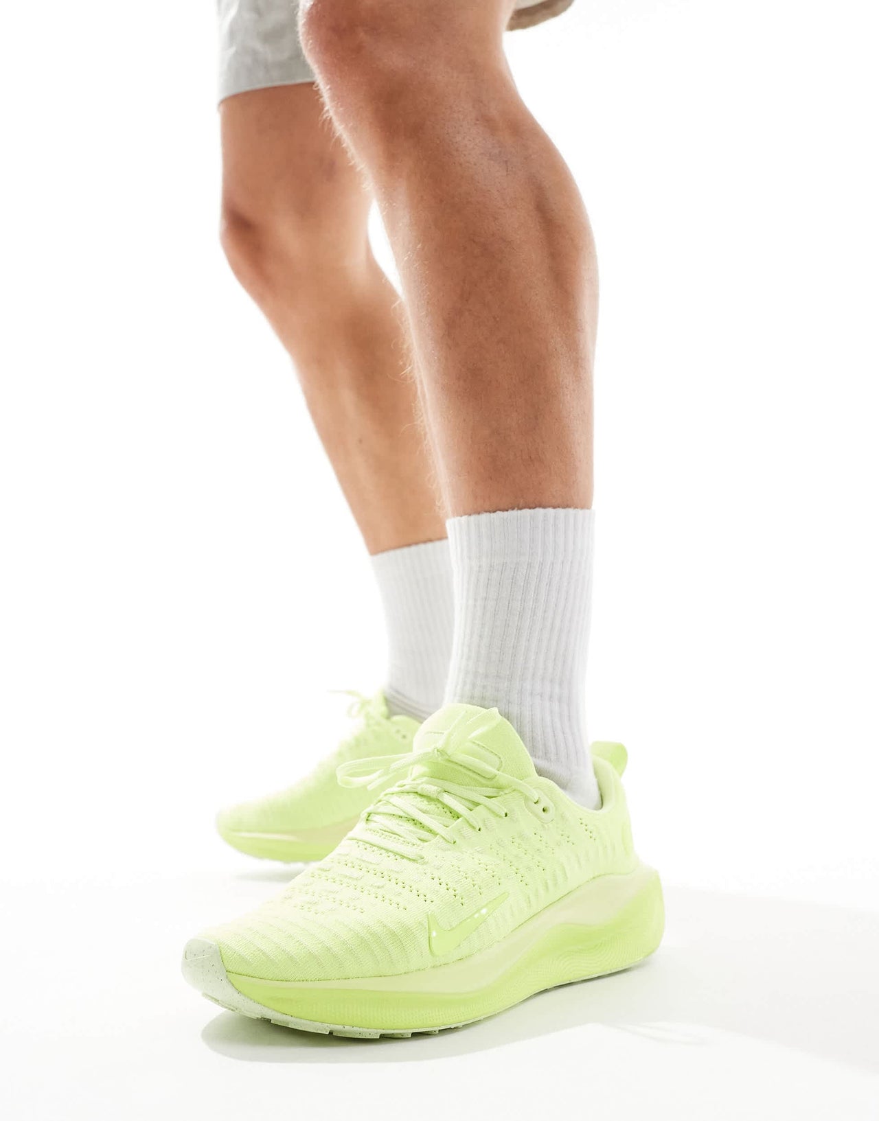 Nike Running ReactX Infinity Run 4 trainers in yellow