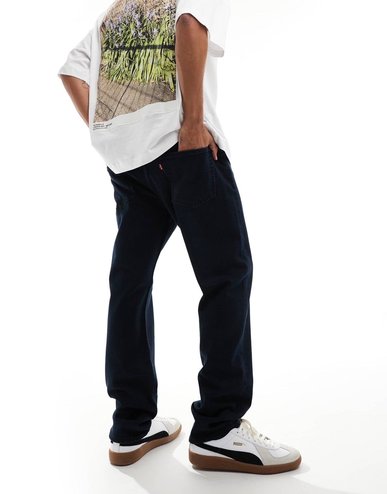 Levi's 502 tapered fit jeans in dark blue