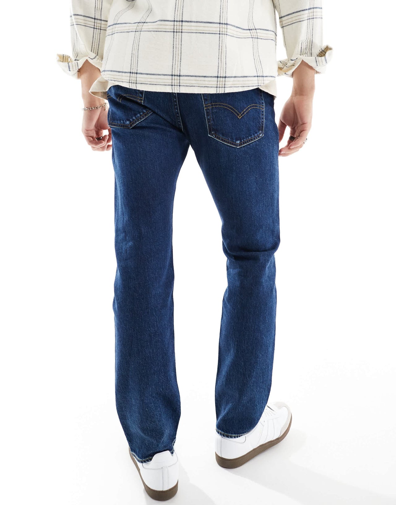Levi's 502 tapered fit jeans in mid blue