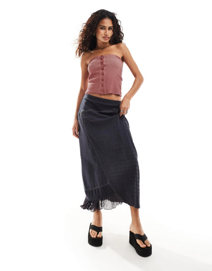 COLLUSION button trim washed bandeau in red