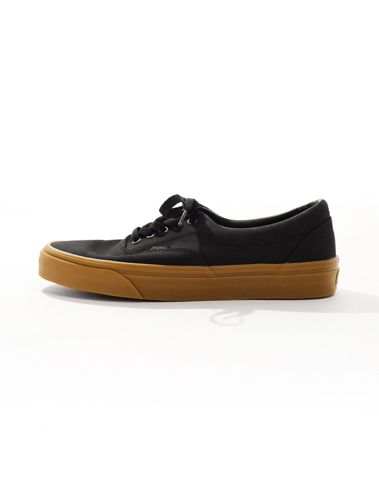 Vans Era gum sole trainers in black