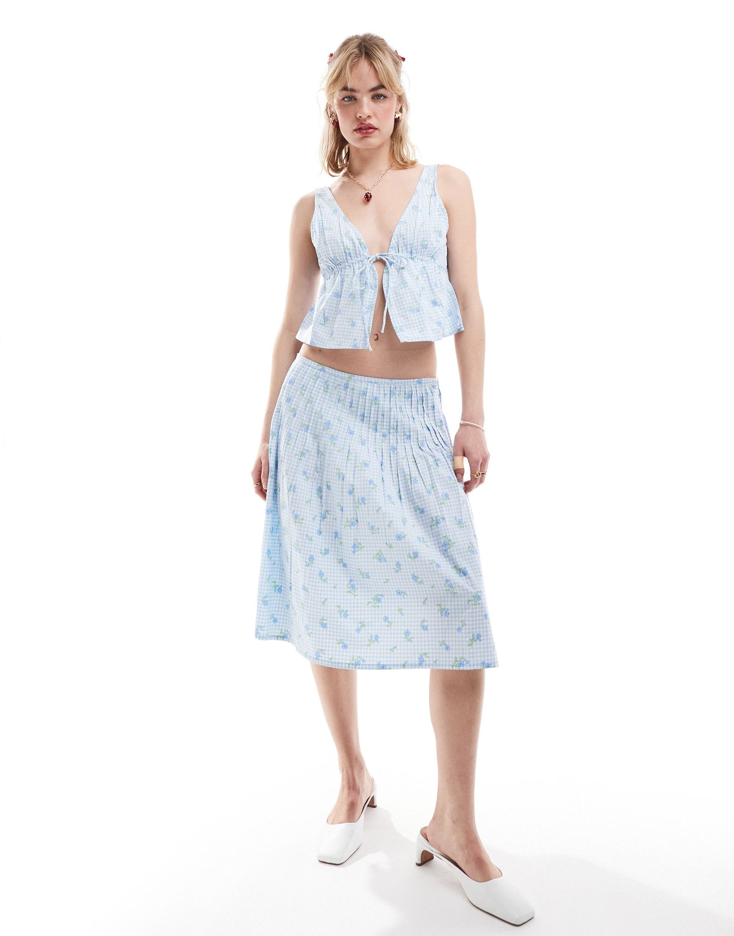 Motel ditsy floral gingham tie front blouse in baby blue