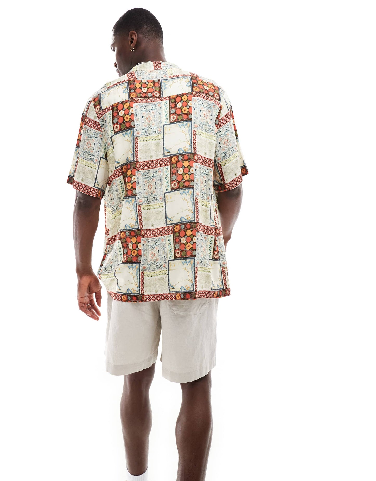 ASOS DESIGN relaxed revere shirt with vintage print