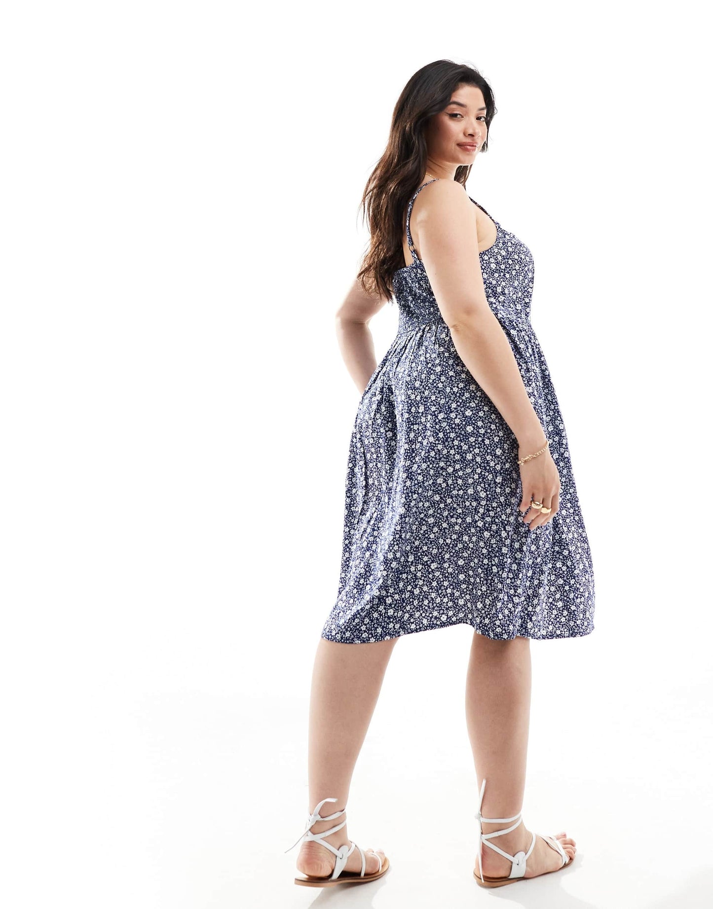 Yours strappy cami maxi dress in mono ditsy print