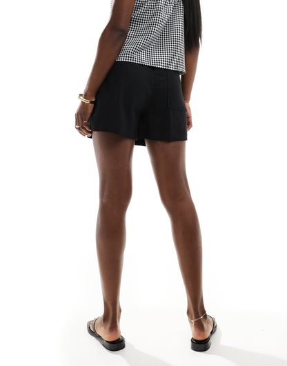 ASOS DESIGN pull on shorts with linen in black