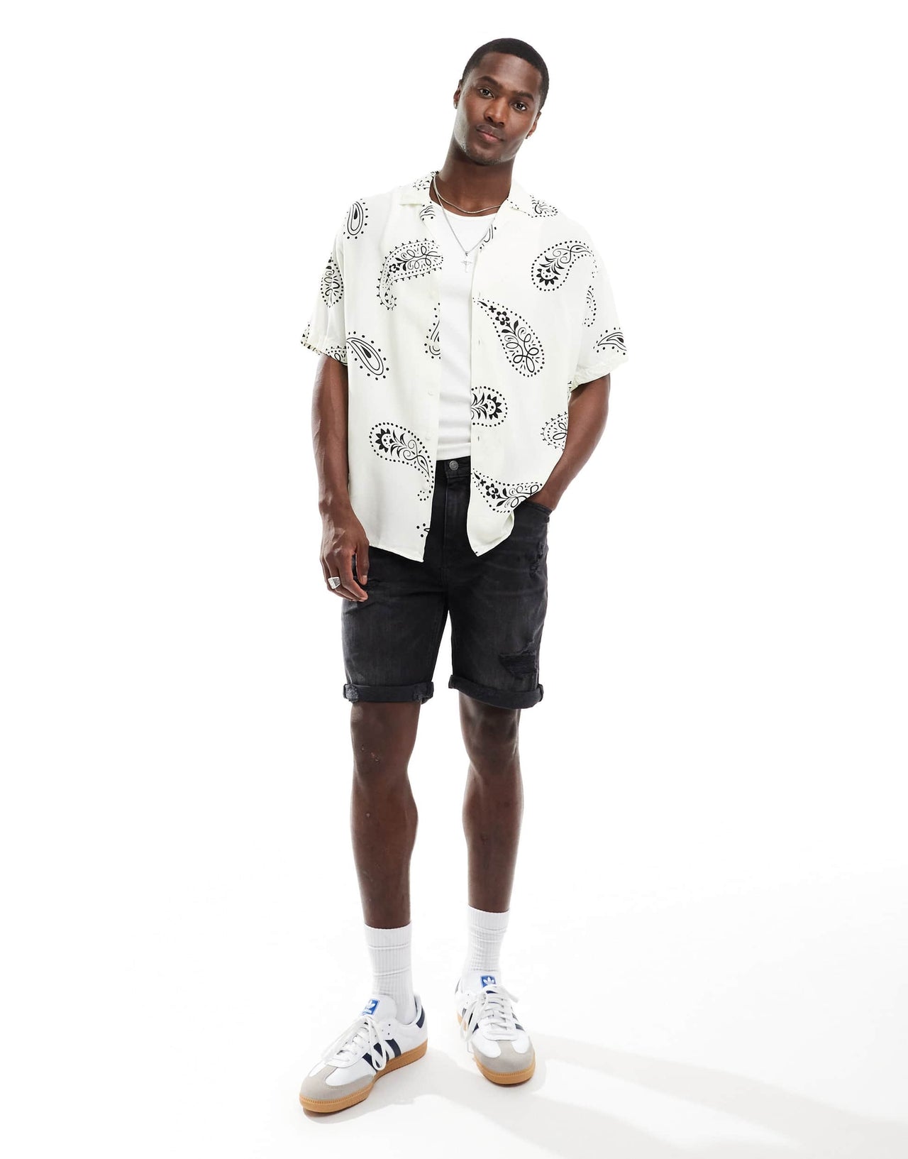 Jack & Jones revere collar shIrt with paisley print in white