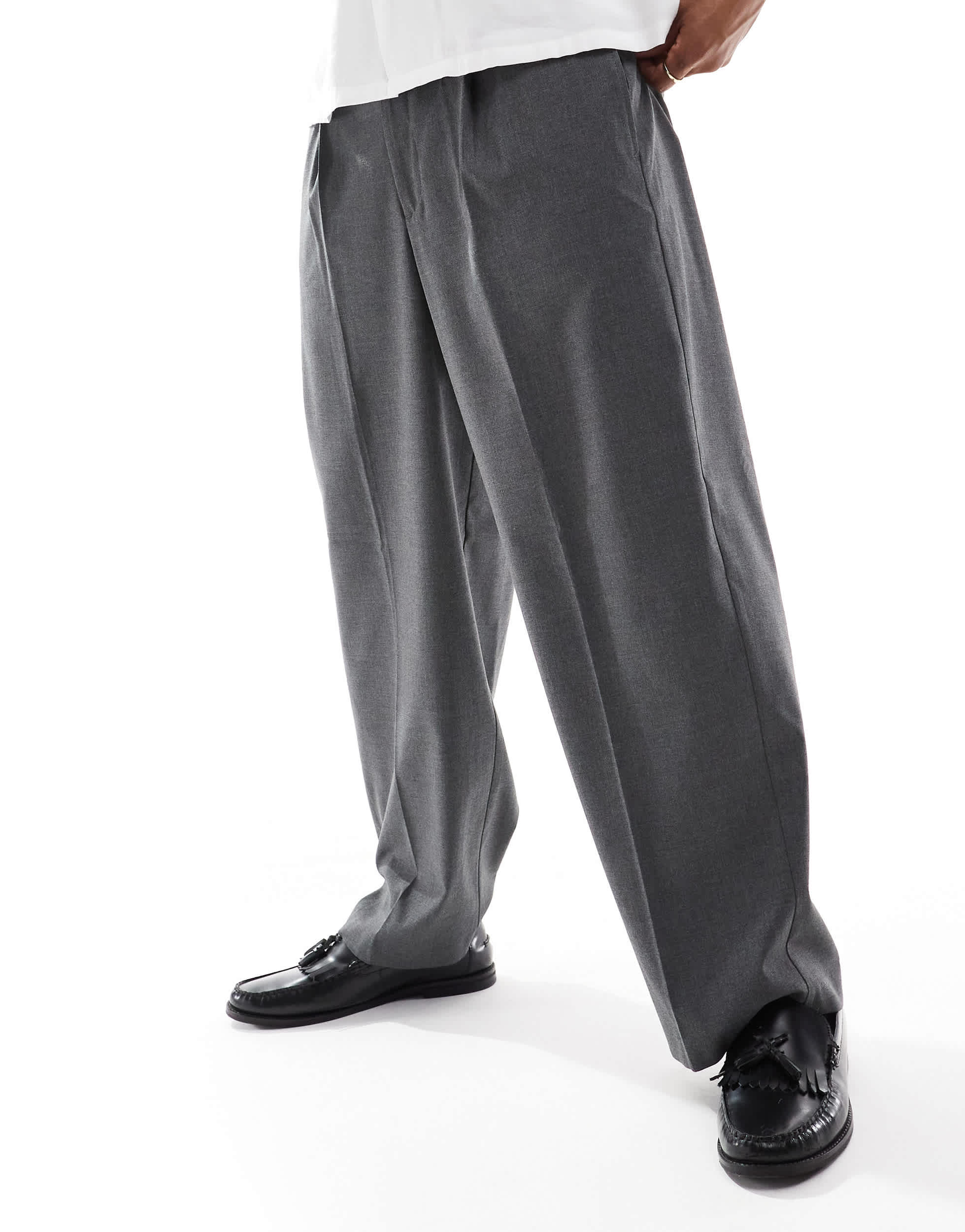 ASOS DESIGN smart balloon fit trousers in charcoal