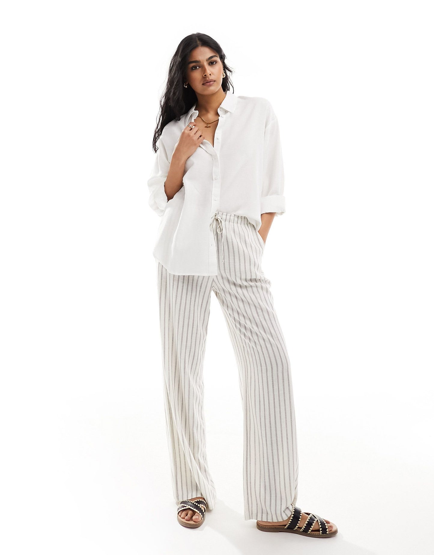 Stradivarius relaxed fit linen shirt in white