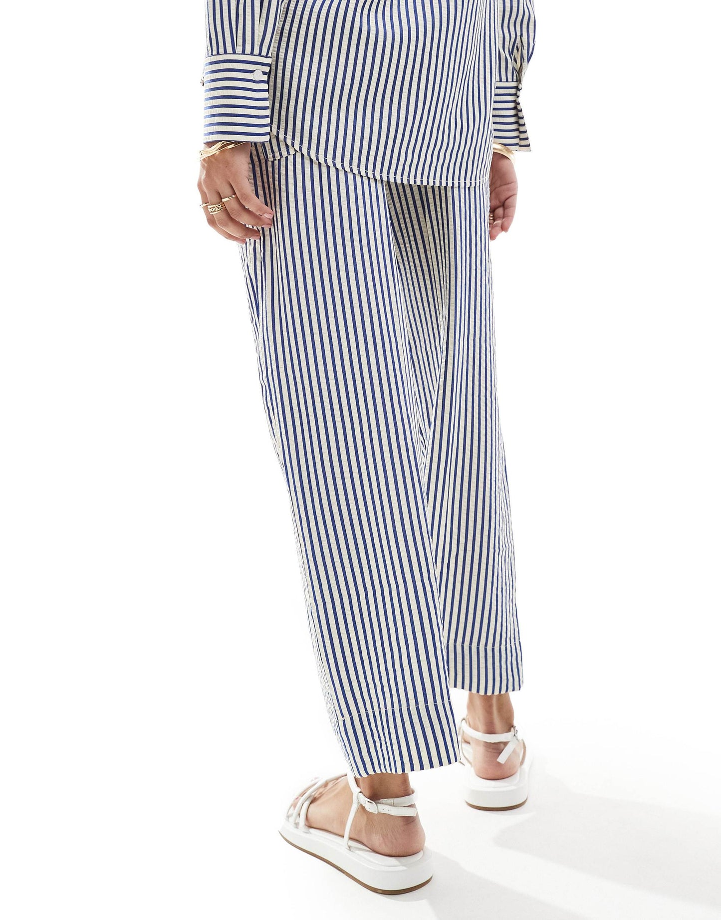 Stradivarius seersucker pull on trouser co-ord in blue stripe