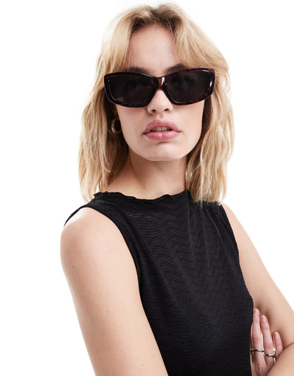 Weekday Skye chunky cat eye sunglasses in brown tortoise shell