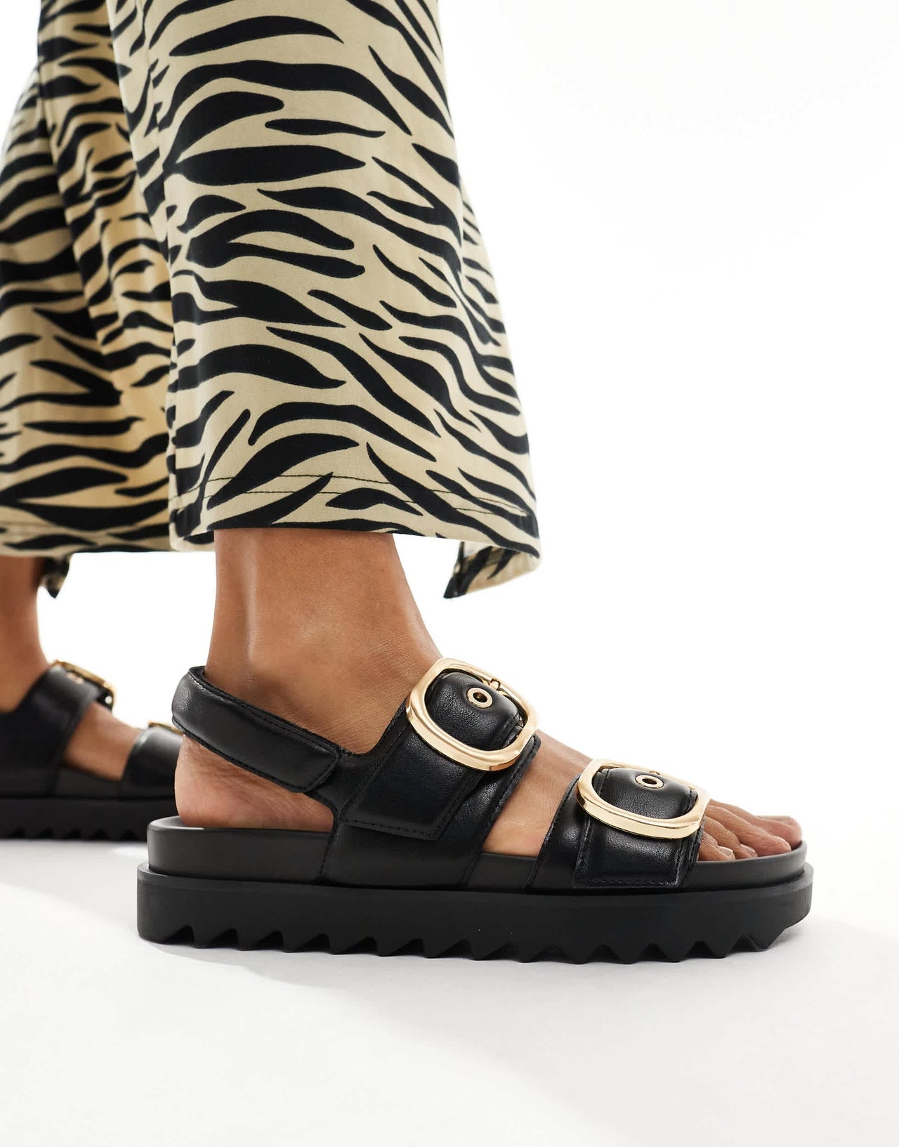 Stradivarius wide fit buckle sandal in black