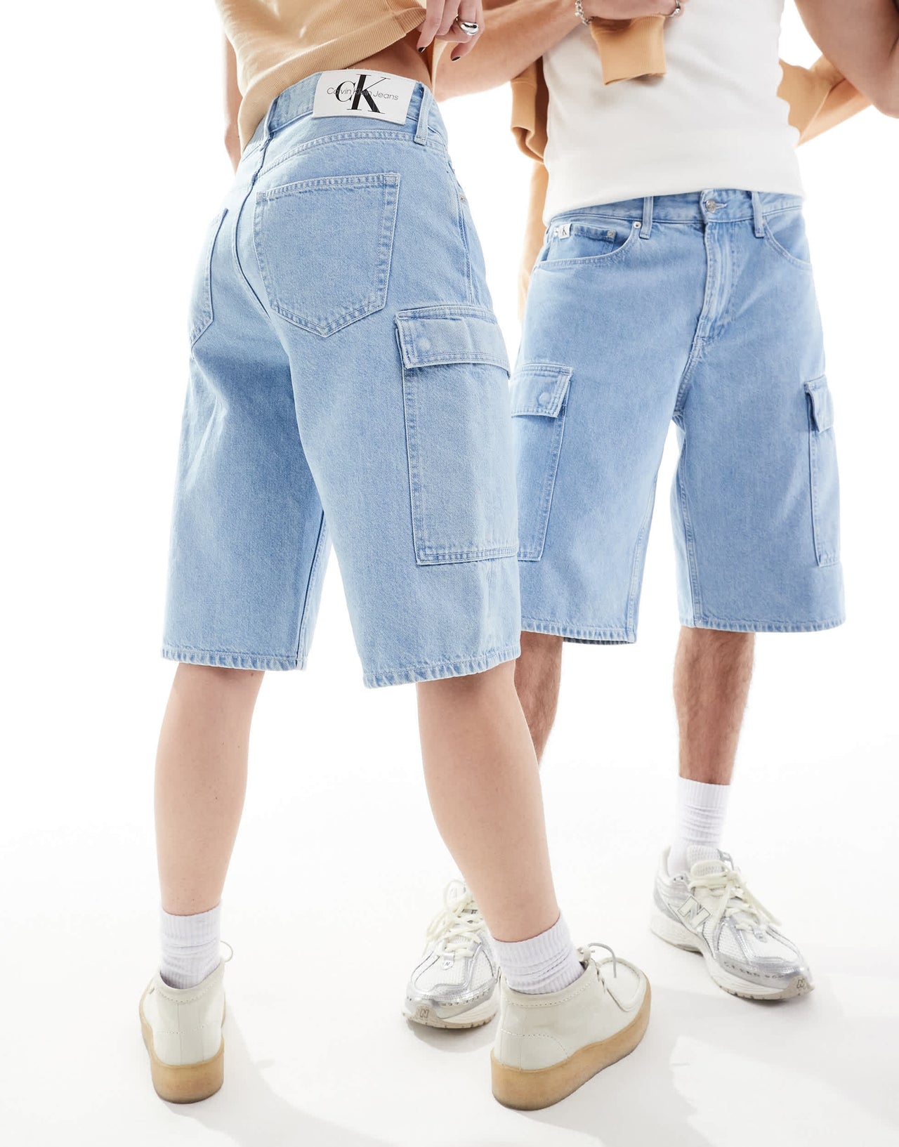 Calvin Klein Jeans 90s cargo skater shorts in light wash - ASOS Exclusive