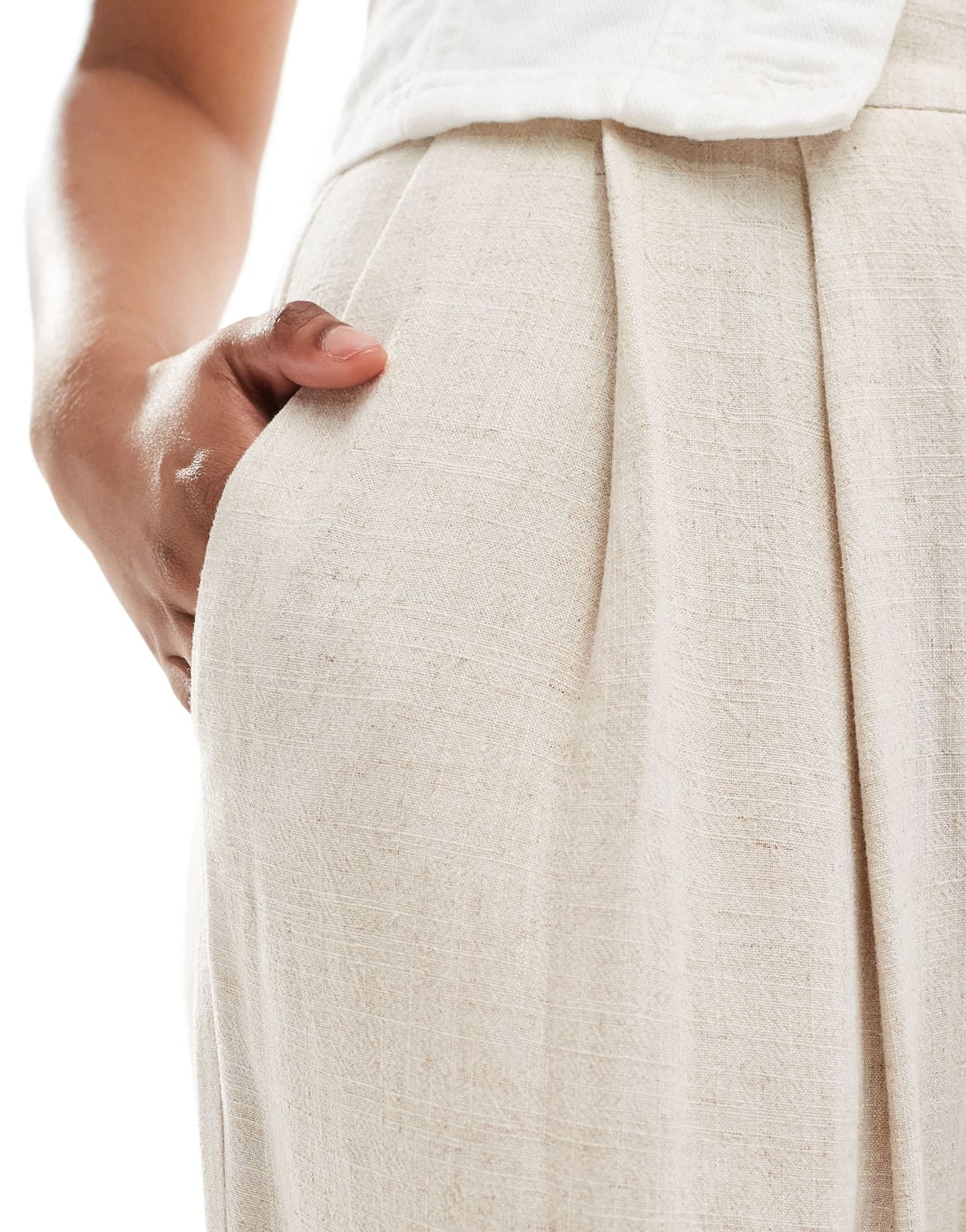 ASOS DESIGN tailored wide leg trousers with pleat detail in linen blend in natural