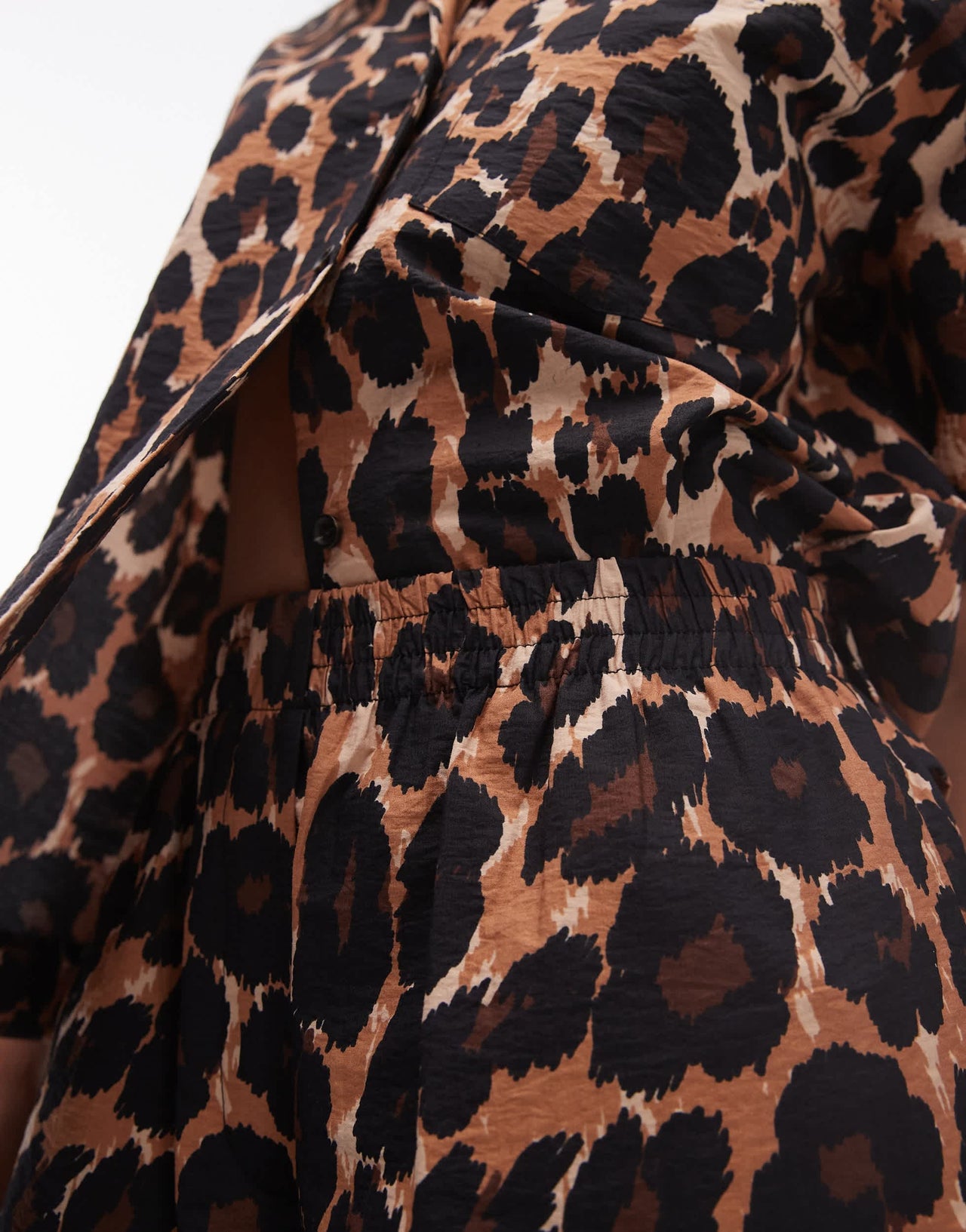 Topshop co-ord leopard short in multi