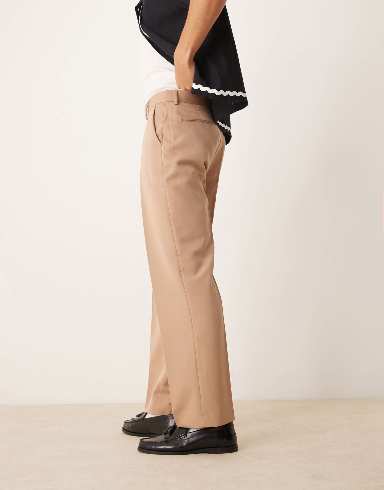 ASOS DESIGN smart straight leg trousers in camel