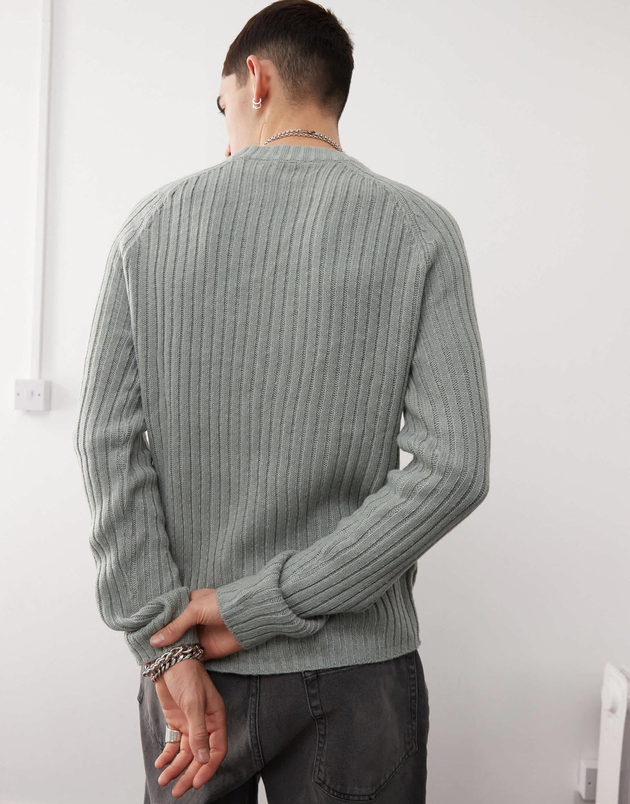 Reclaimed Vintage fisherman rib jumper in grey