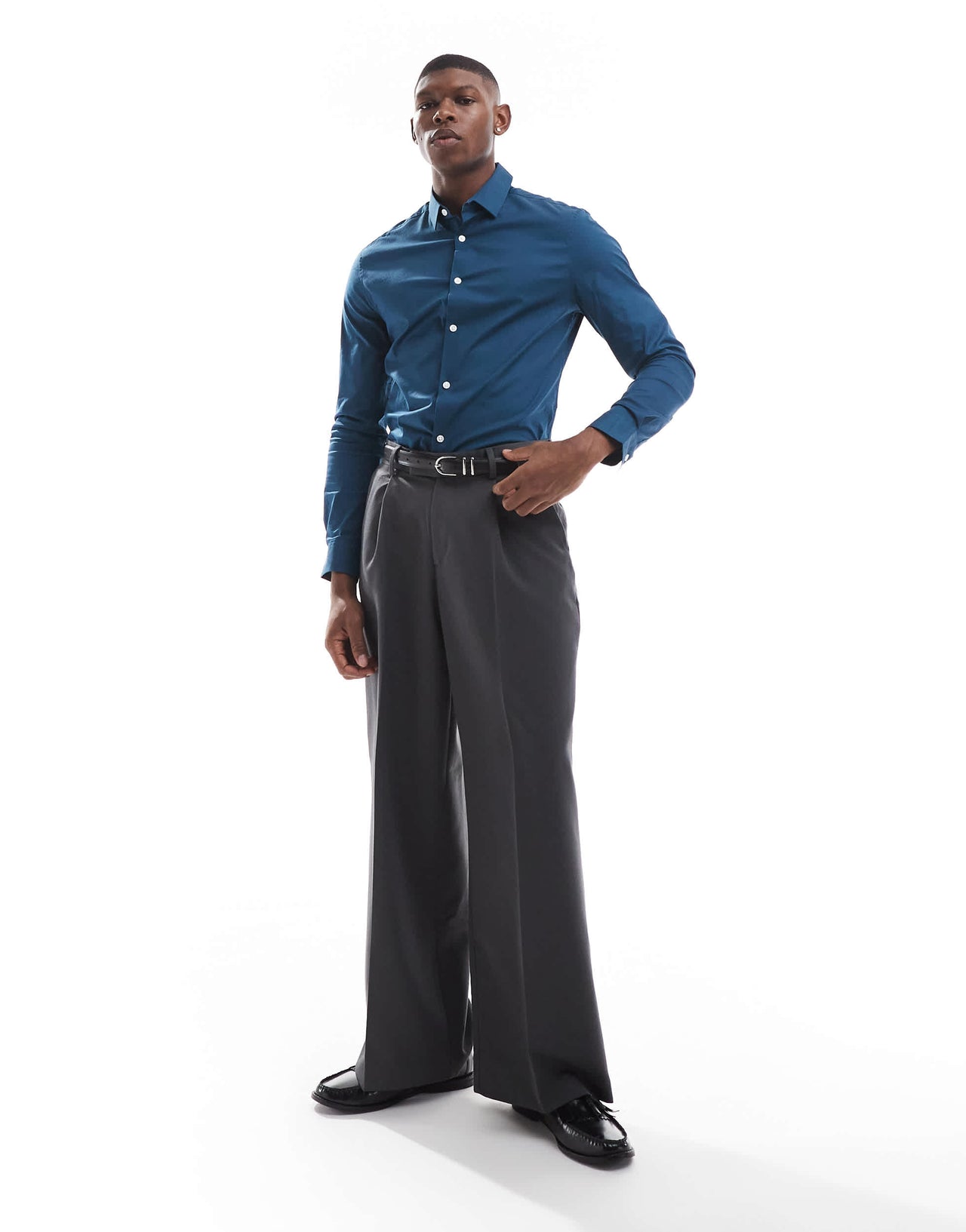 ASOS DESIGN skinny poplin shirt in navy