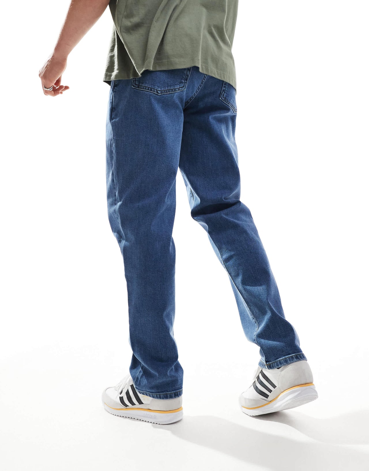 Farah Norwood loose jeans in denim wash