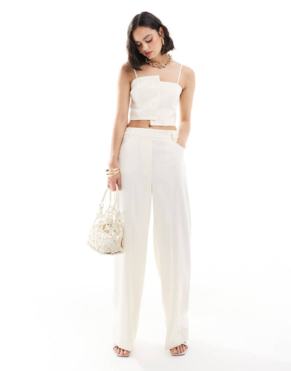 ASOS DESIGN split waistcoat in cream