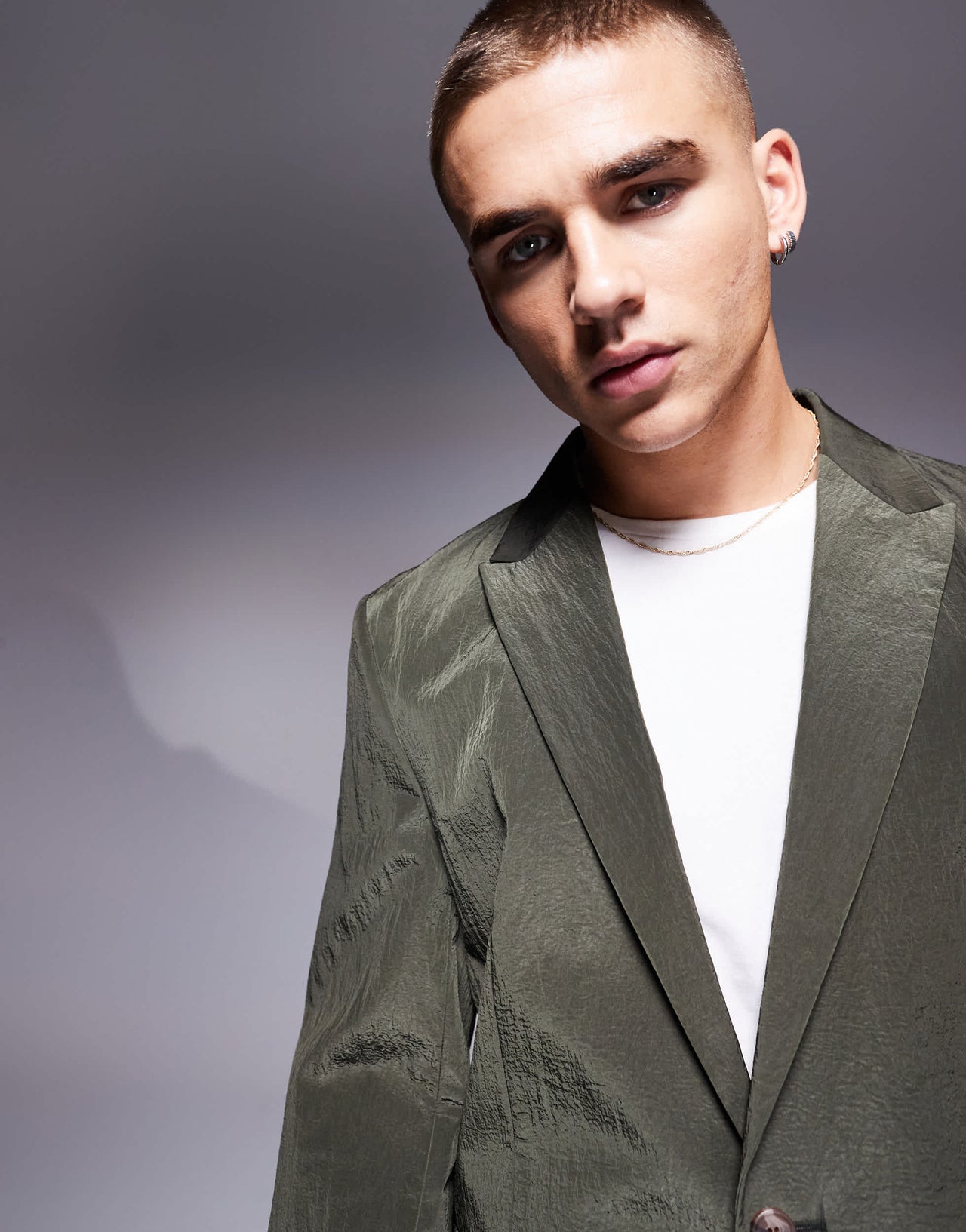 ASOS DESIGN slouchy regular suit jacket in khaki techy fabric