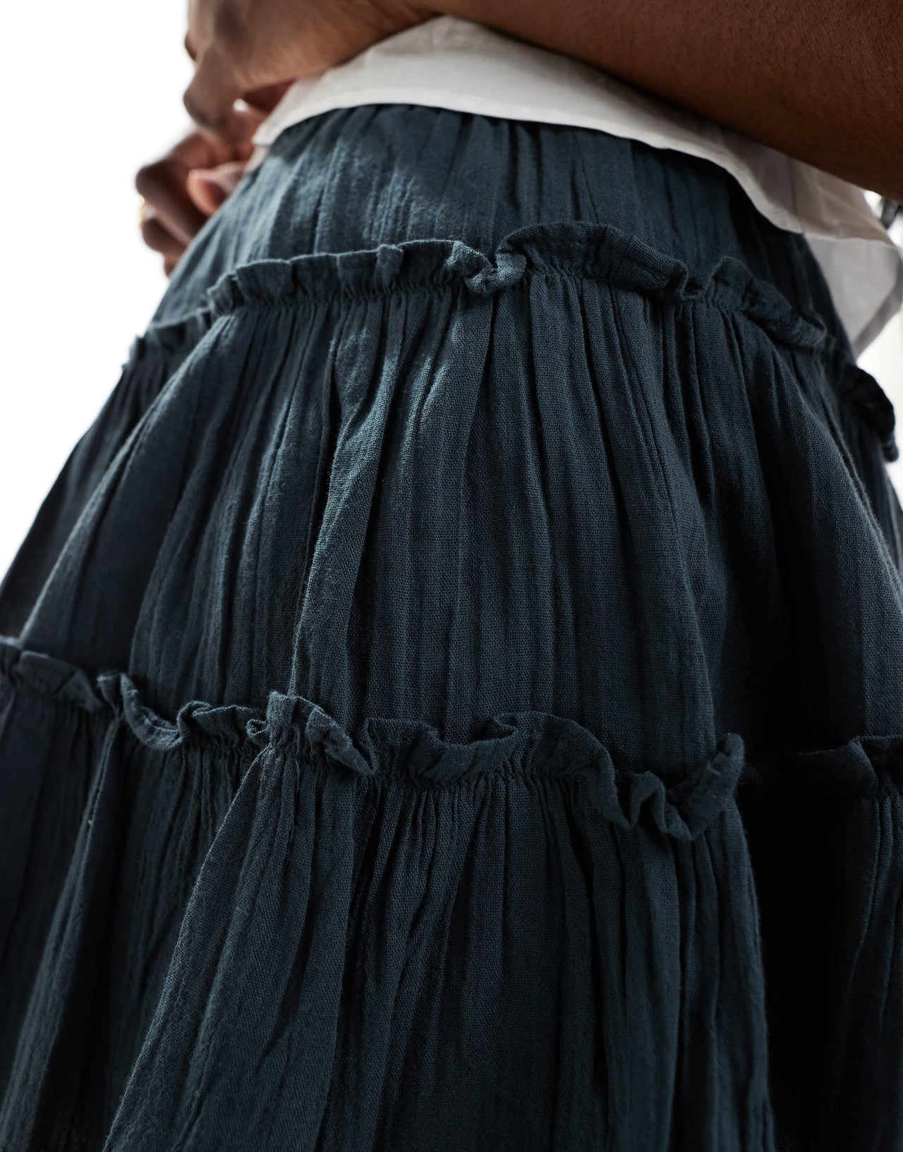 Pull&Bear tiered mini rara skirt in charcoal grey