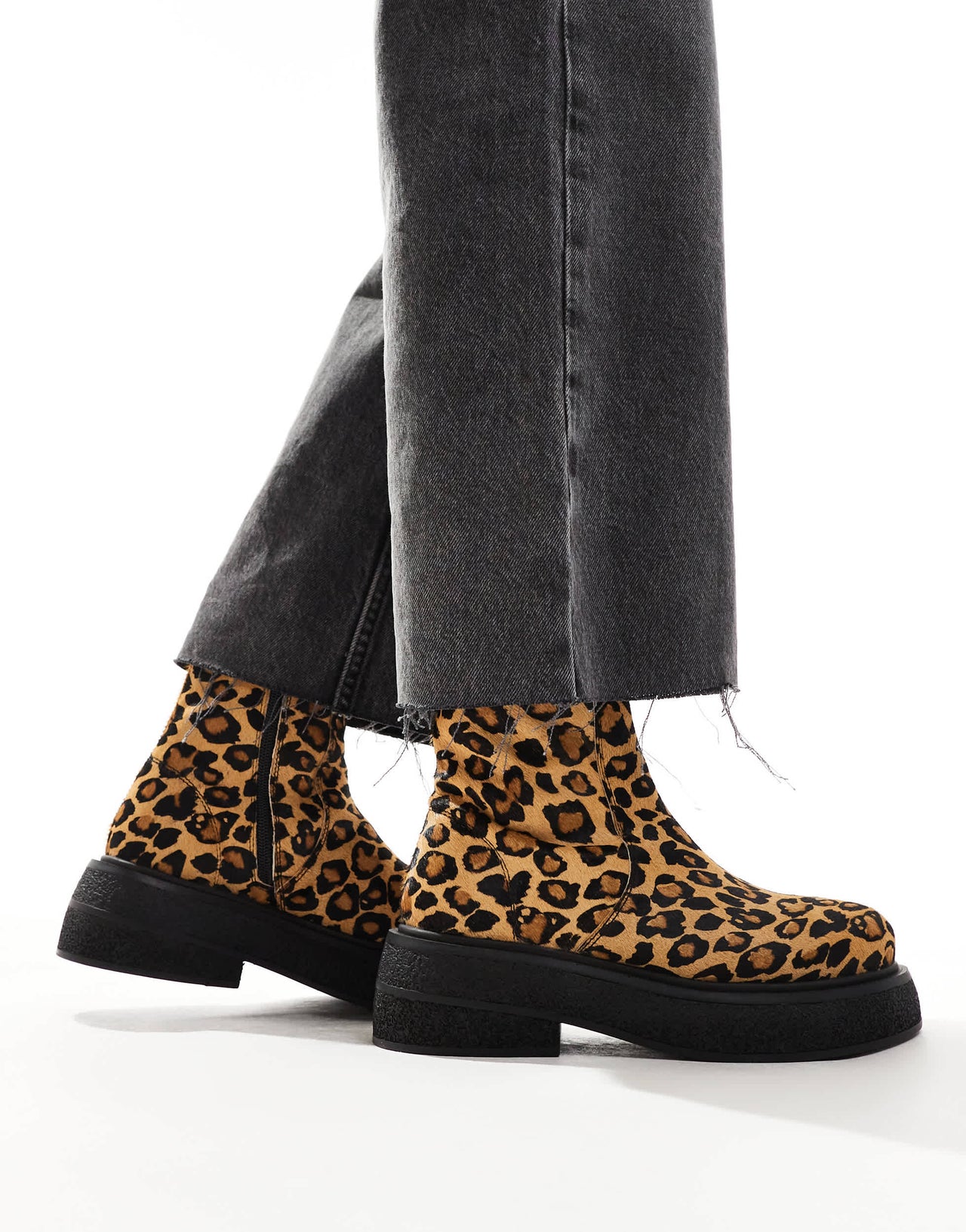 ASOS DESIGN Achieve flat leather boots in leopard