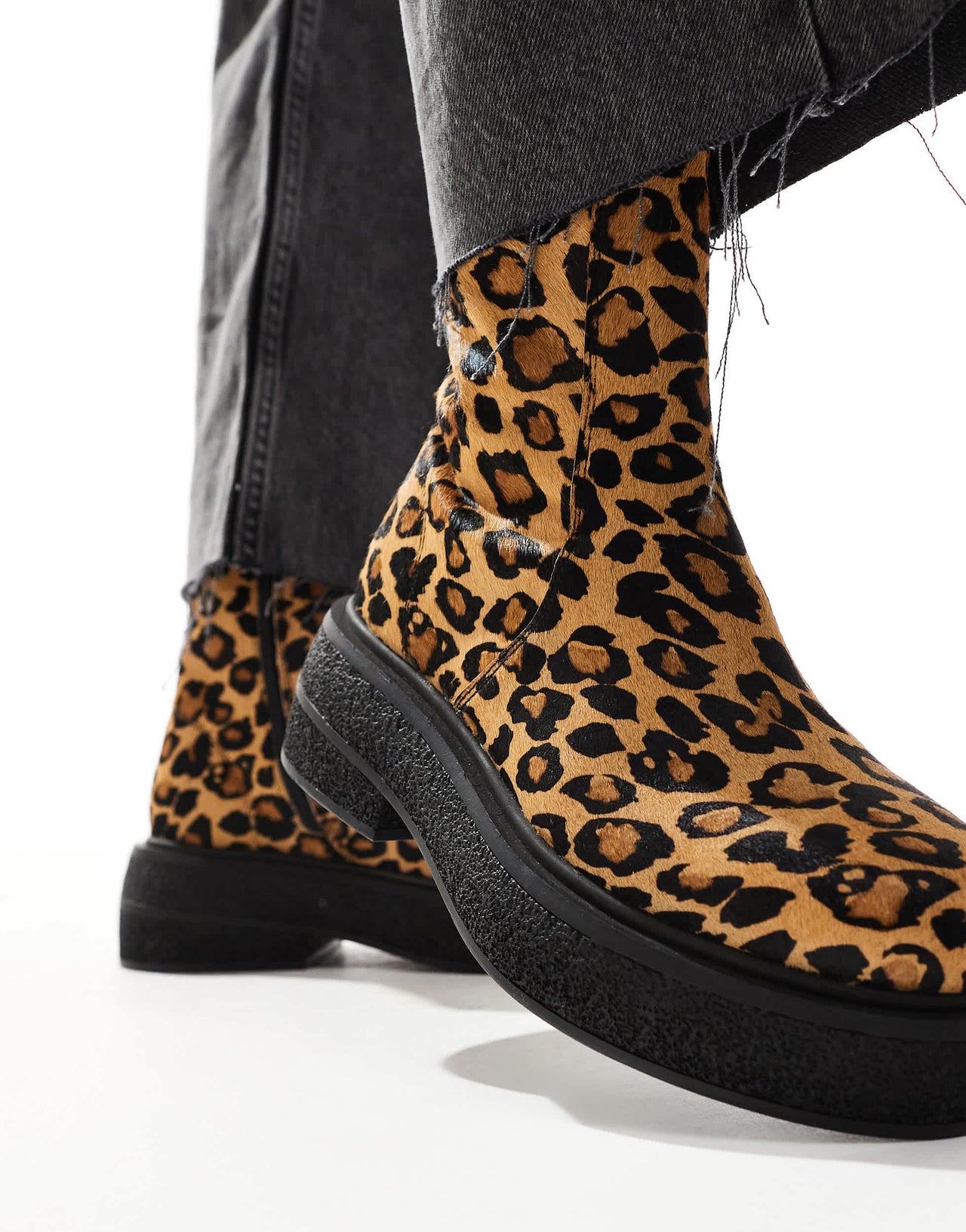 ASOS DESIGN Achieve flat leather boots in leopard