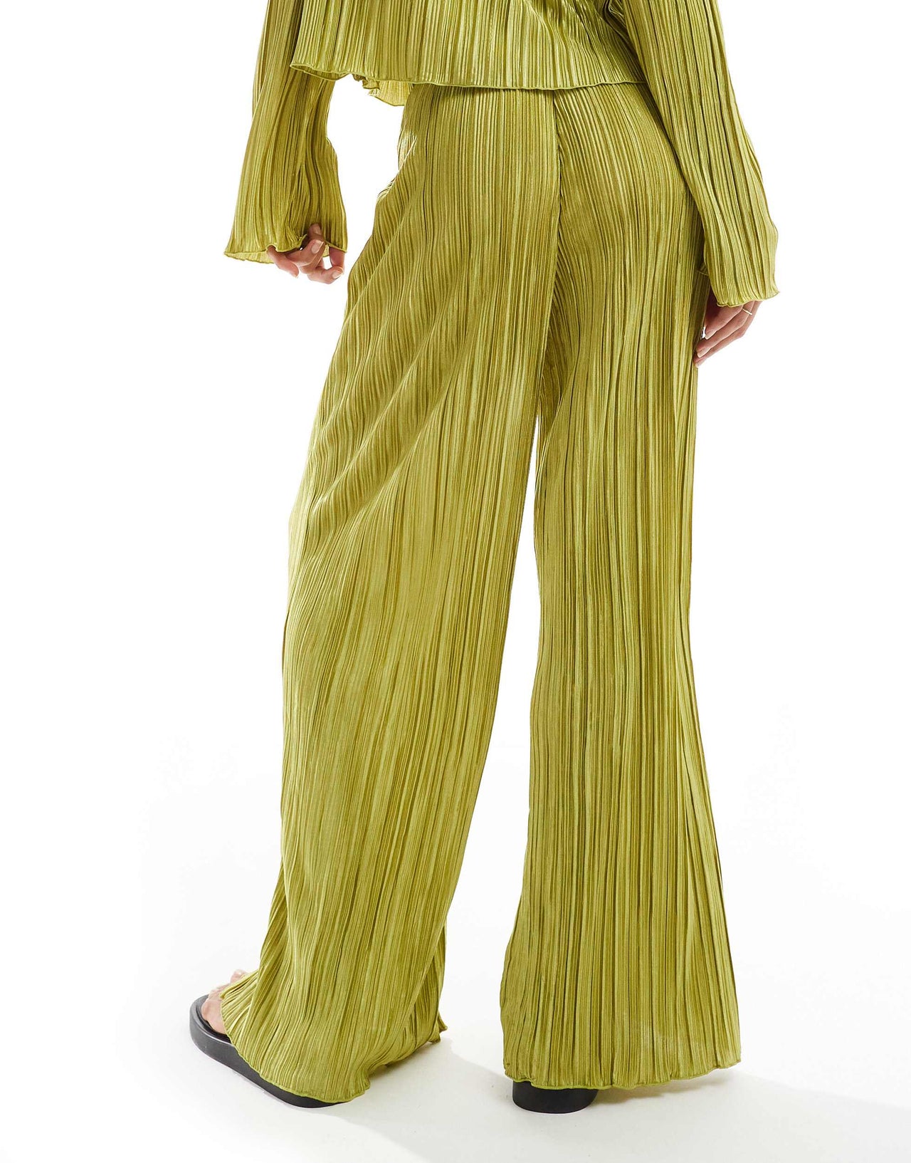 Pieces plisse wide leg trouser co-ord in green