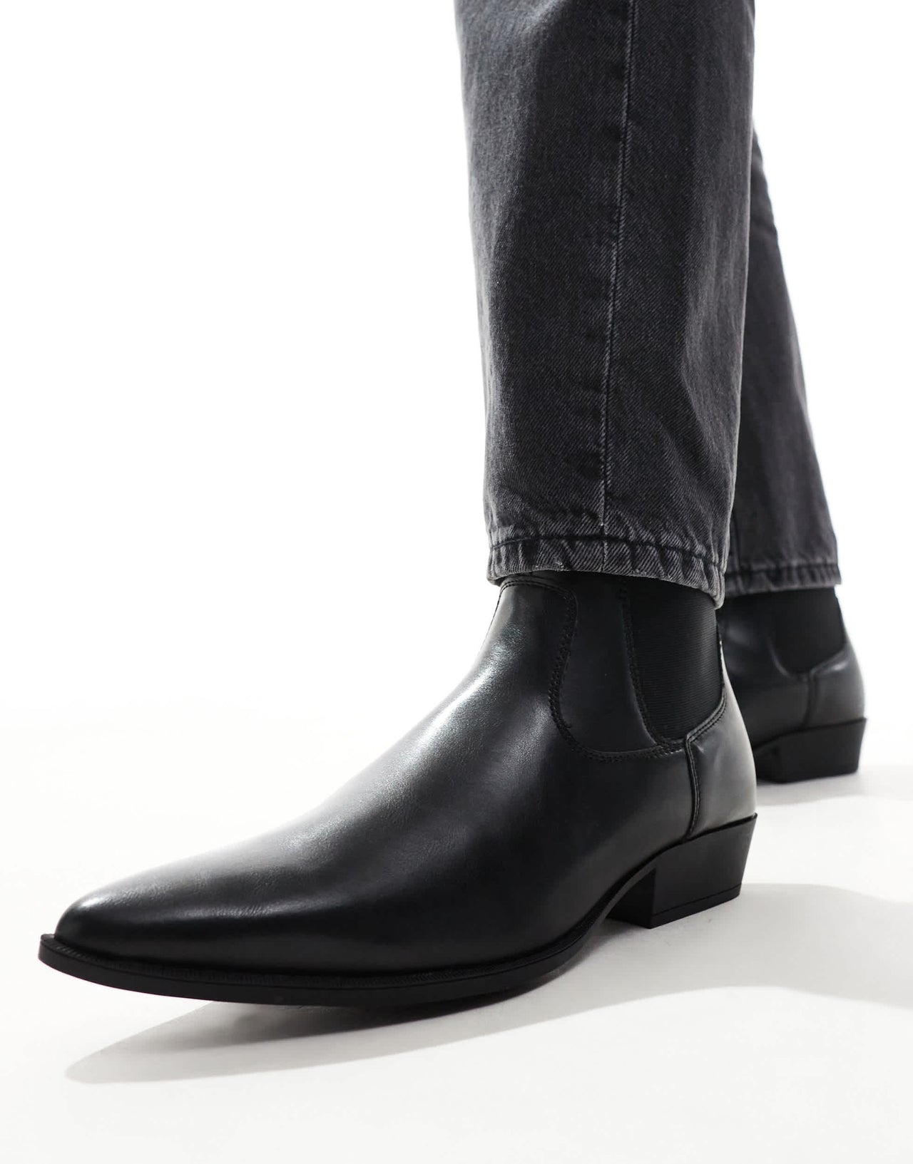 ASOS DESIGN chelsea boots in black with cuban heel