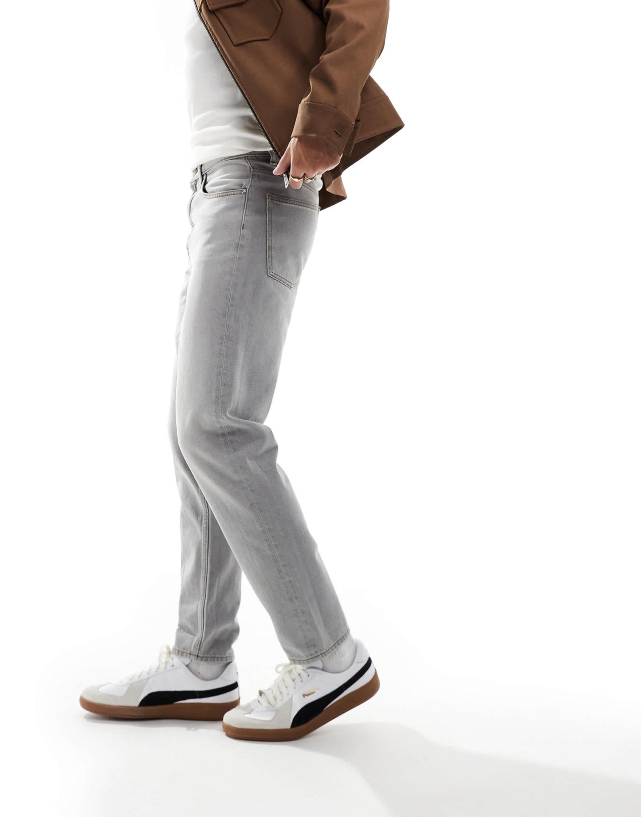 ASOS DESIGN tapered fit jeans in light grey - GREY