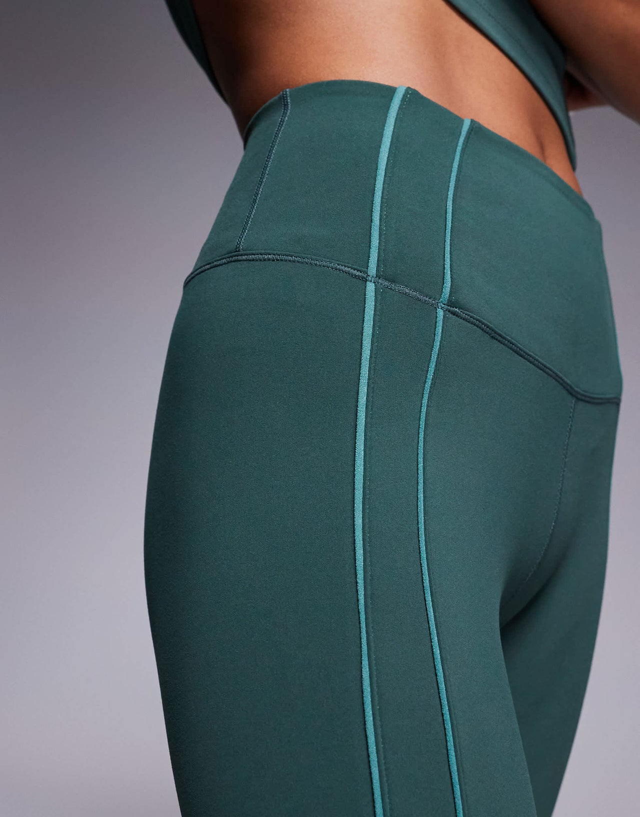 Nike One Training Dri-FIT reflective piping high waisted 7/8 leggings in green