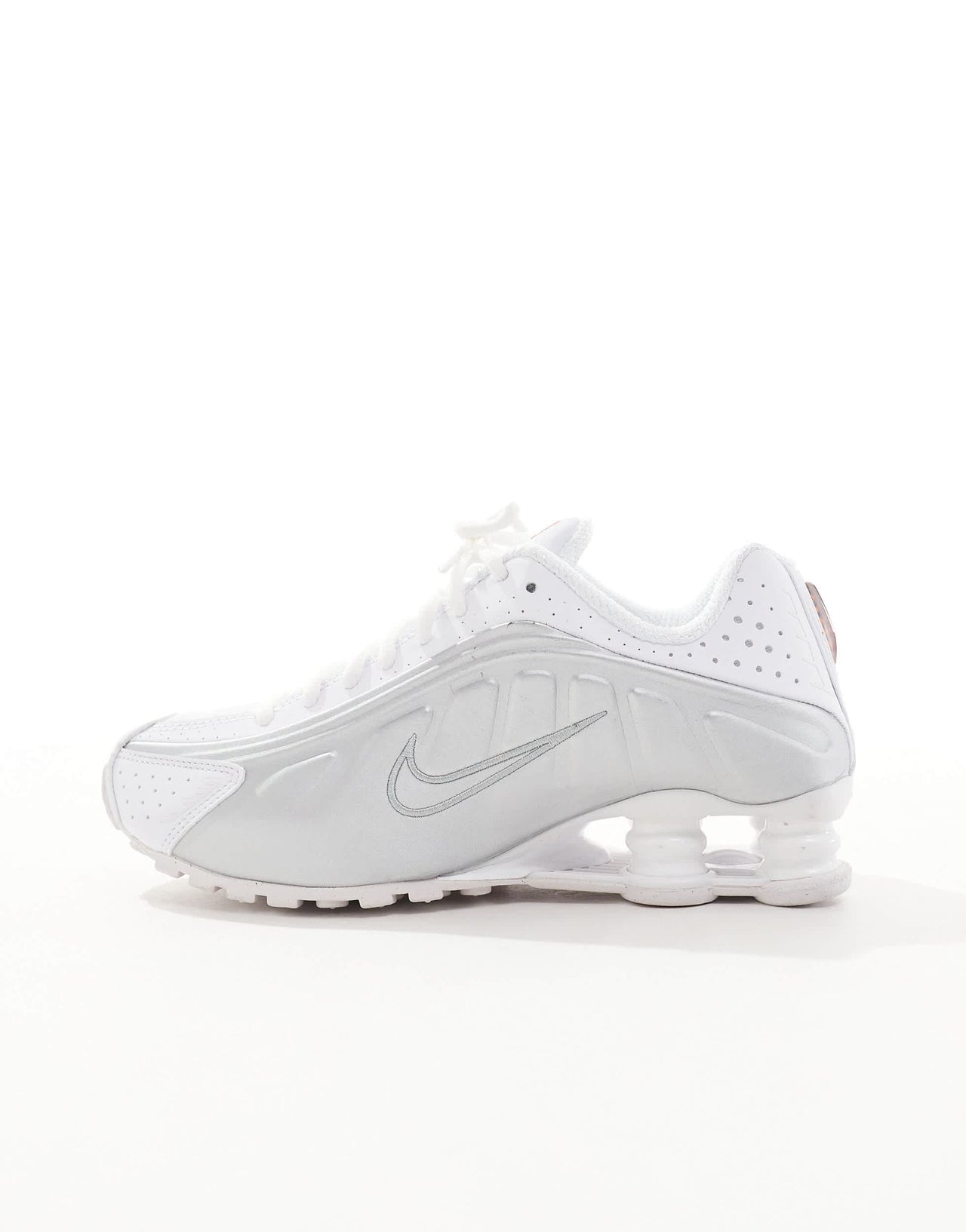 Nike Shox R4 unisex trainers in white