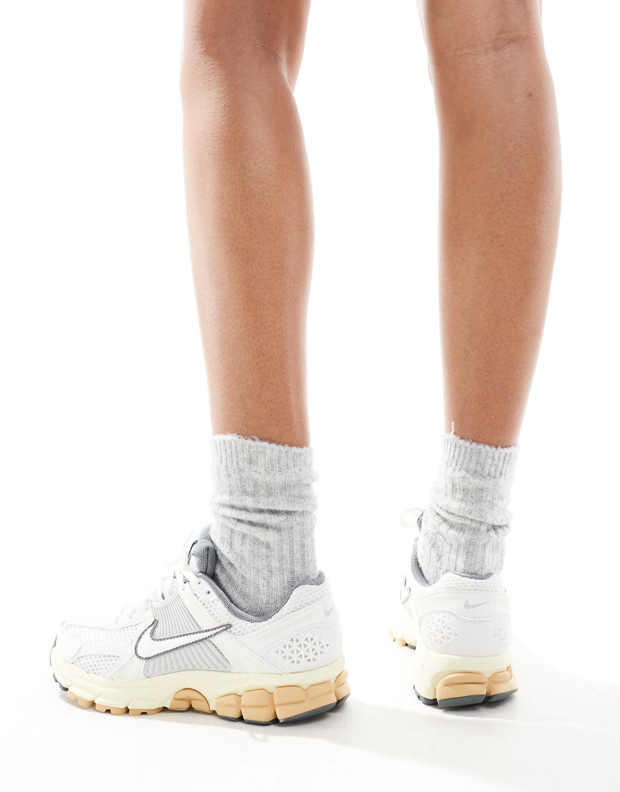 Nike Zoom Vomero 5 trainers in white and grey