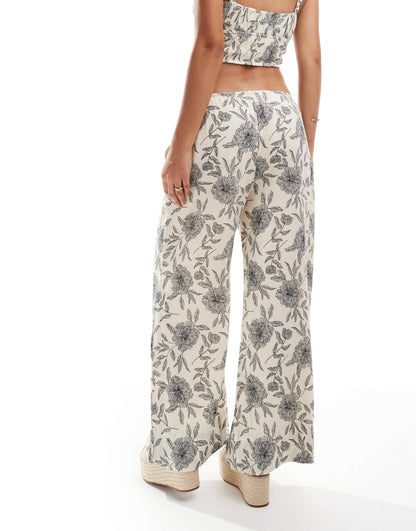 Abercrombie & Fitch co-ord crinkle palazzo trouser in floral print