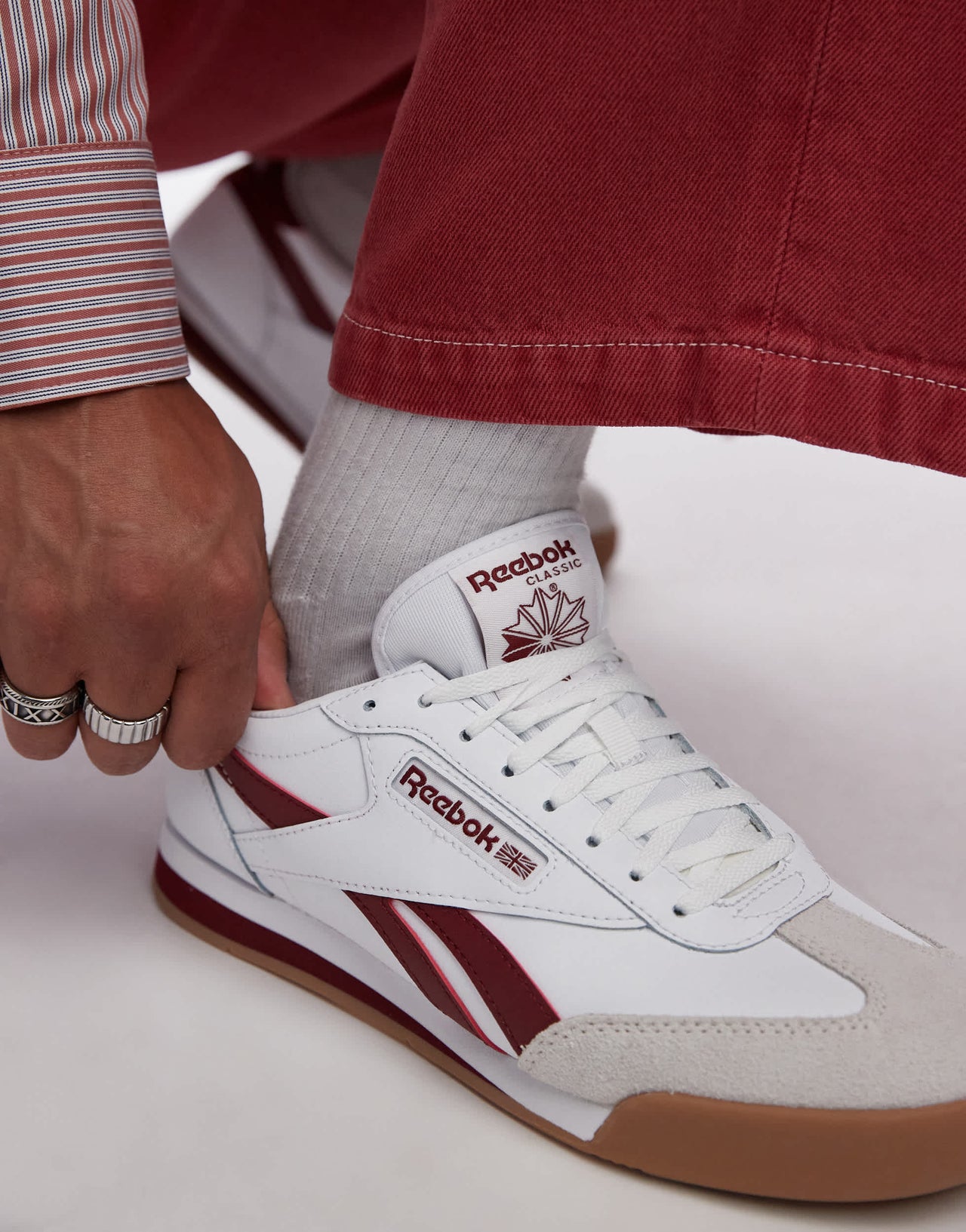 Reebok Campio XT trainers in white and burgundy