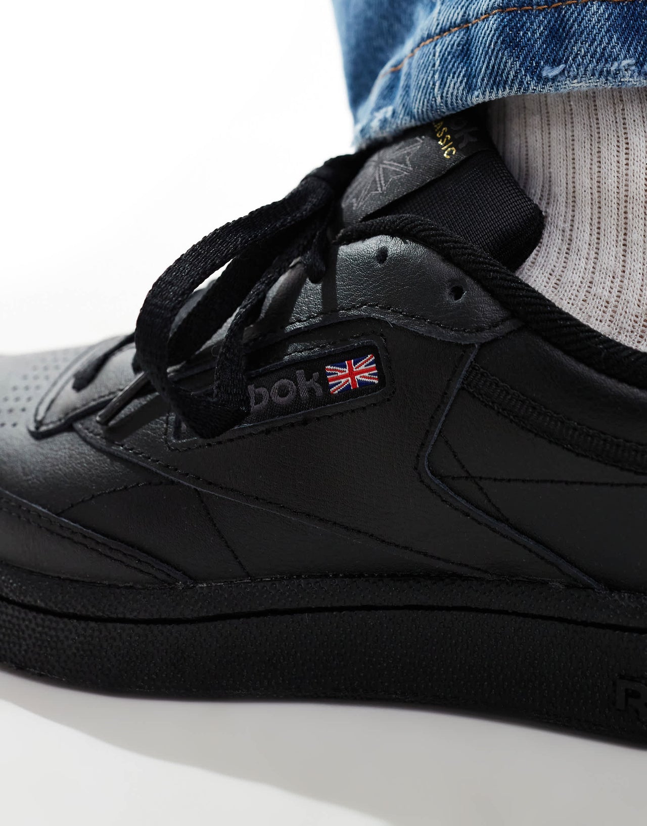 Reebok Club C 85 trainers in black
