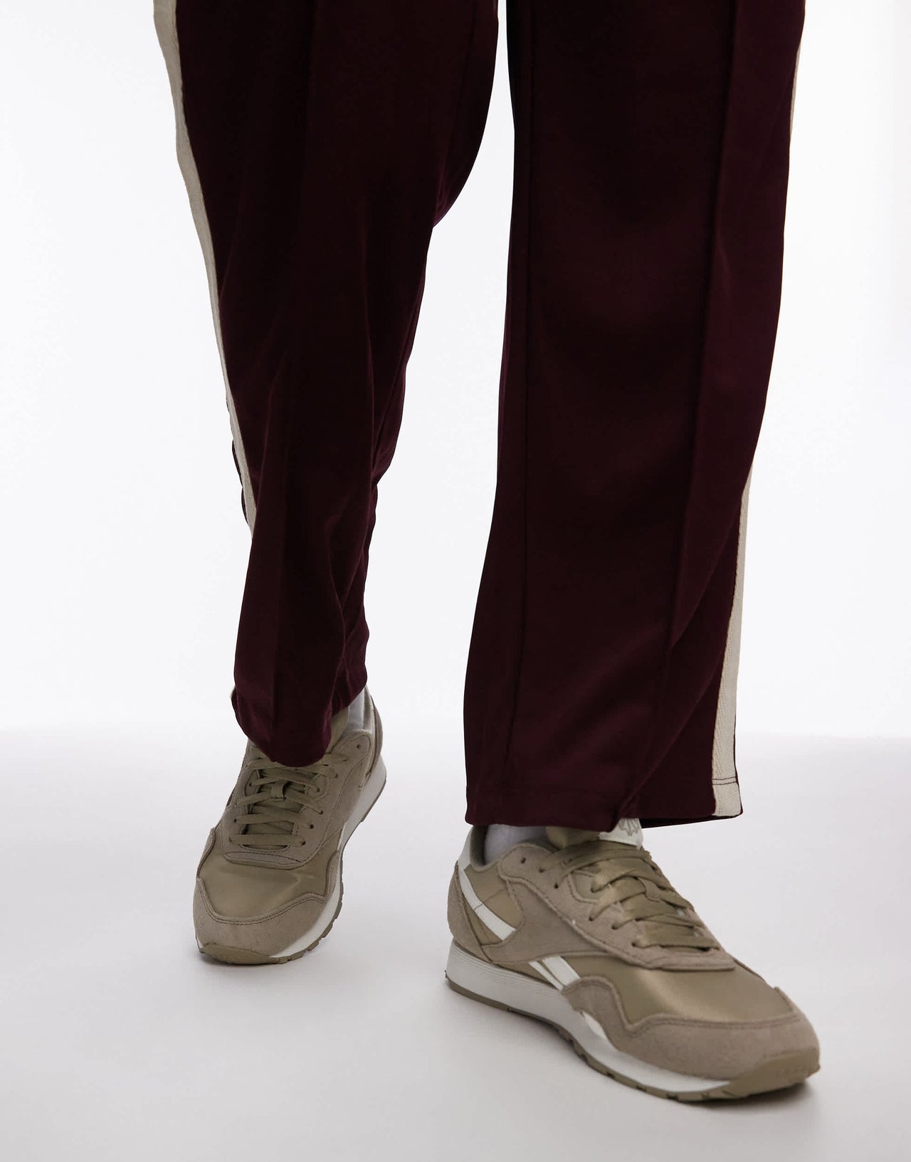 Reebok Classic Nylon trainers in beige