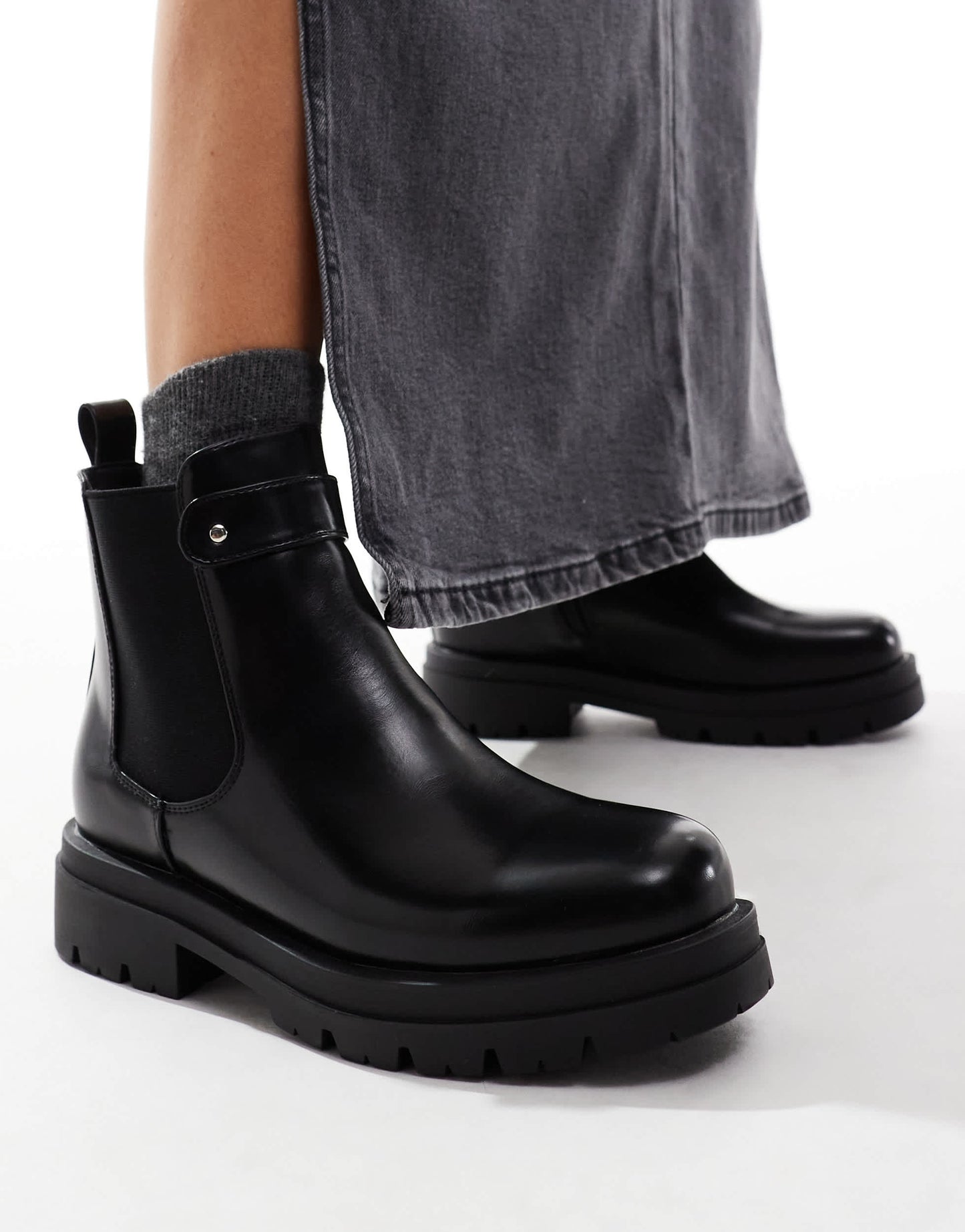 Glamorous Wide Fit chunky chelsea boots in black