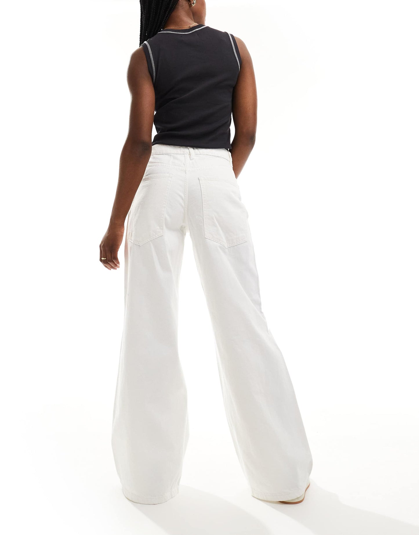 Pimkie ripped knee baggy jeans in white