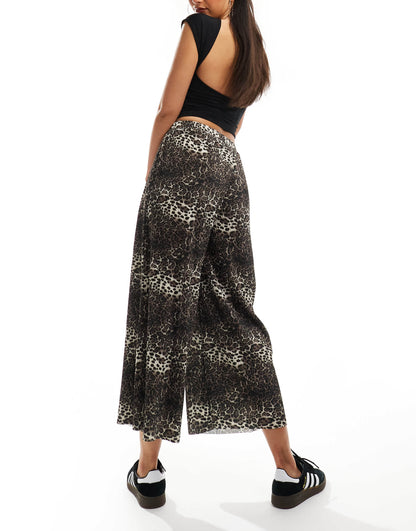 ASOS DESIGN plisse wide trouser culottes in animal