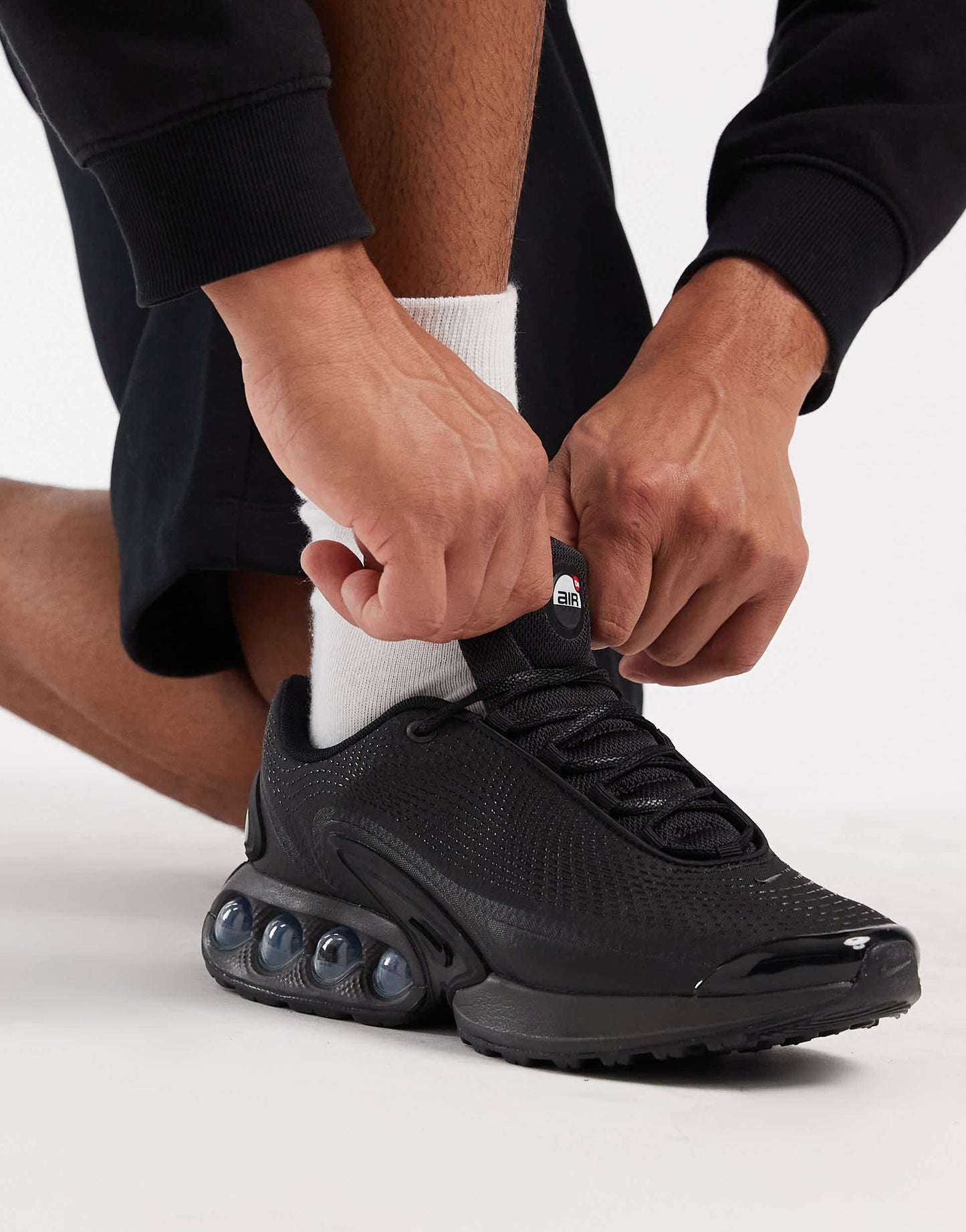 Nike Air Max DN trainers in black