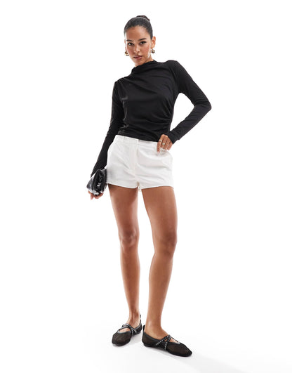 Vero Moda long sleeved ruched jersey top in black