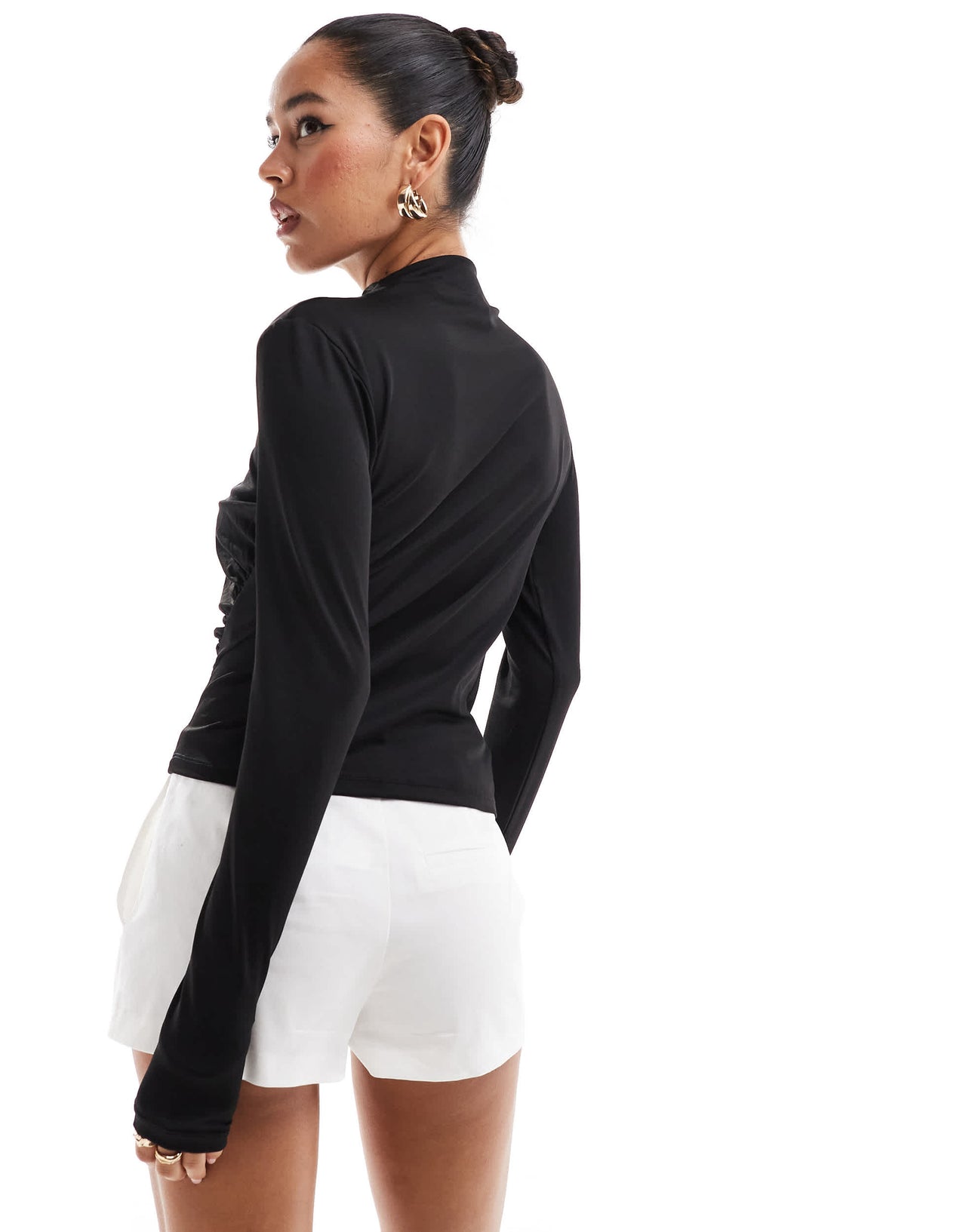 Vero Moda long sleeved ruched jersey top in black